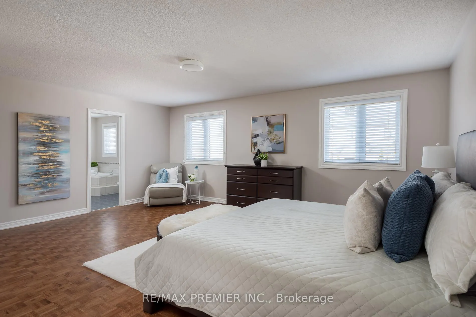 Photo 28 of 35 Cachet Hill Crescent, Vaughan, Sonoma Heights — HOMEH