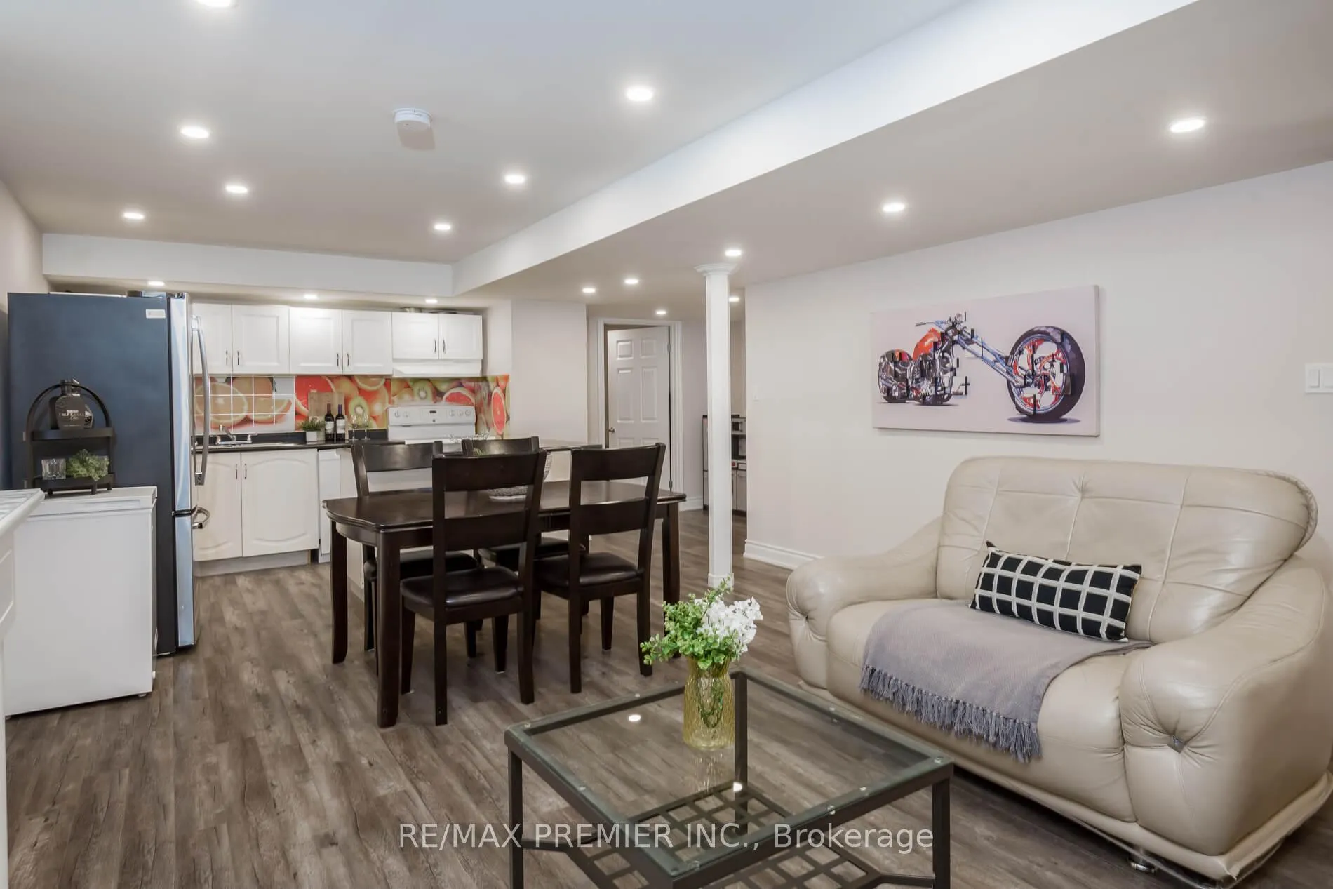 Photo 36 of 35 Cachet Hill Crescent, Vaughan, Sonoma Heights — HOMEH