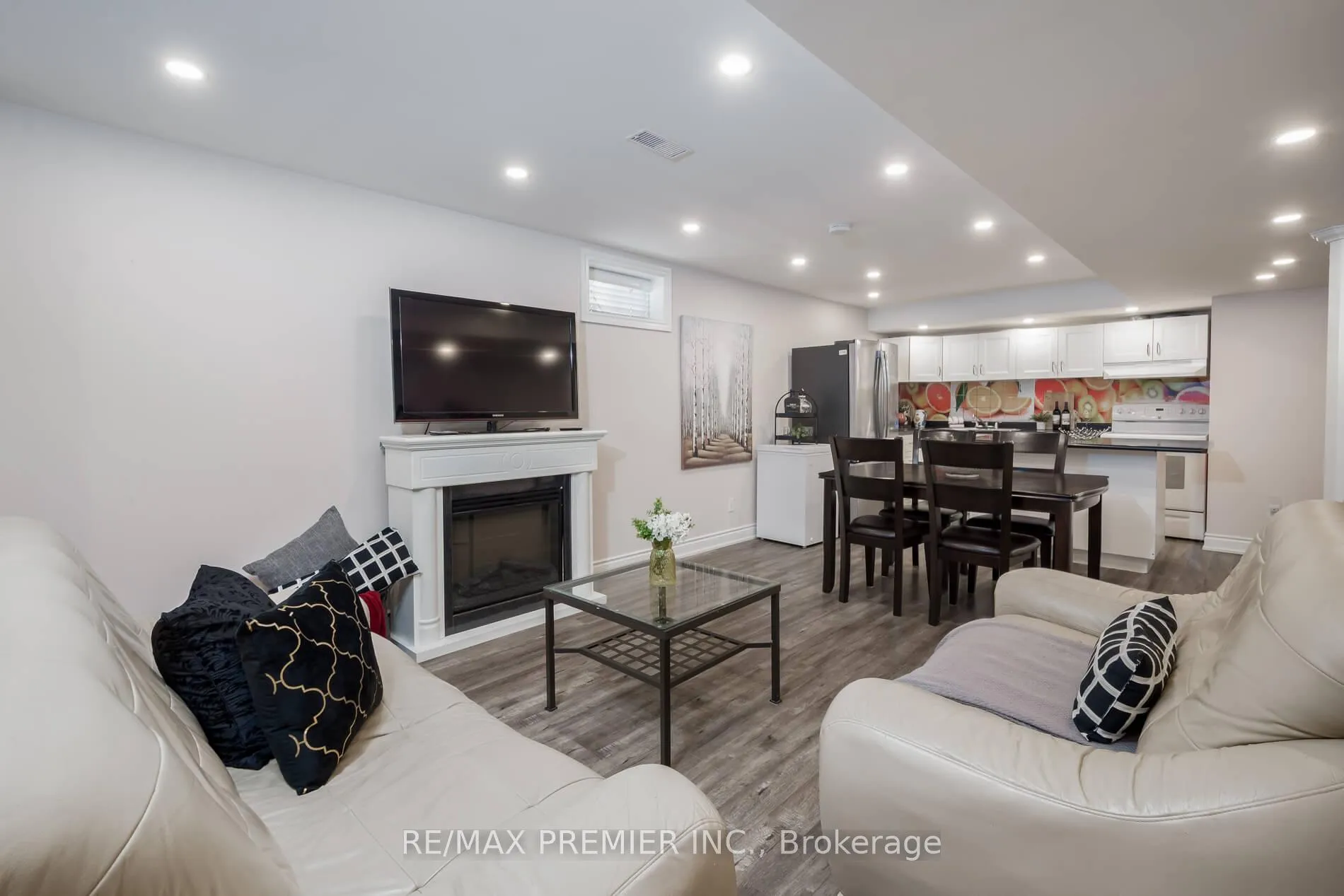 Photo 37 of 35 Cachet Hill Crescent, Vaughan, Sonoma Heights — HOMEH