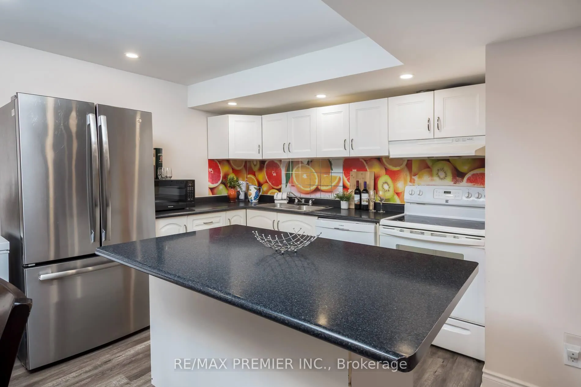 Photo 39 of 35 Cachet Hill Crescent, Vaughan, Sonoma Heights — HOMEH