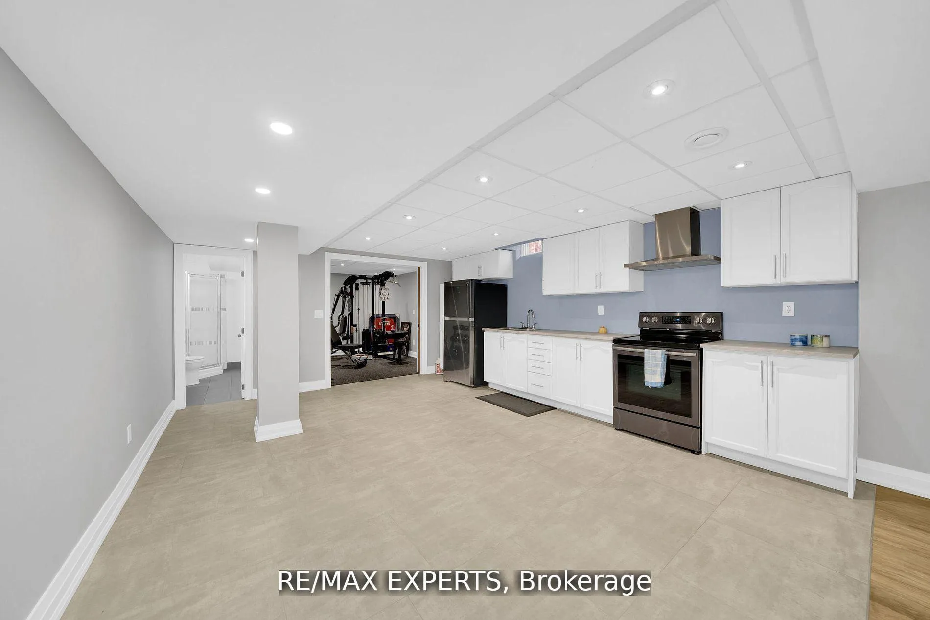 Photo 8 of 24 Bluestone Street, Vaughan, West Woodbridge — HOMEH