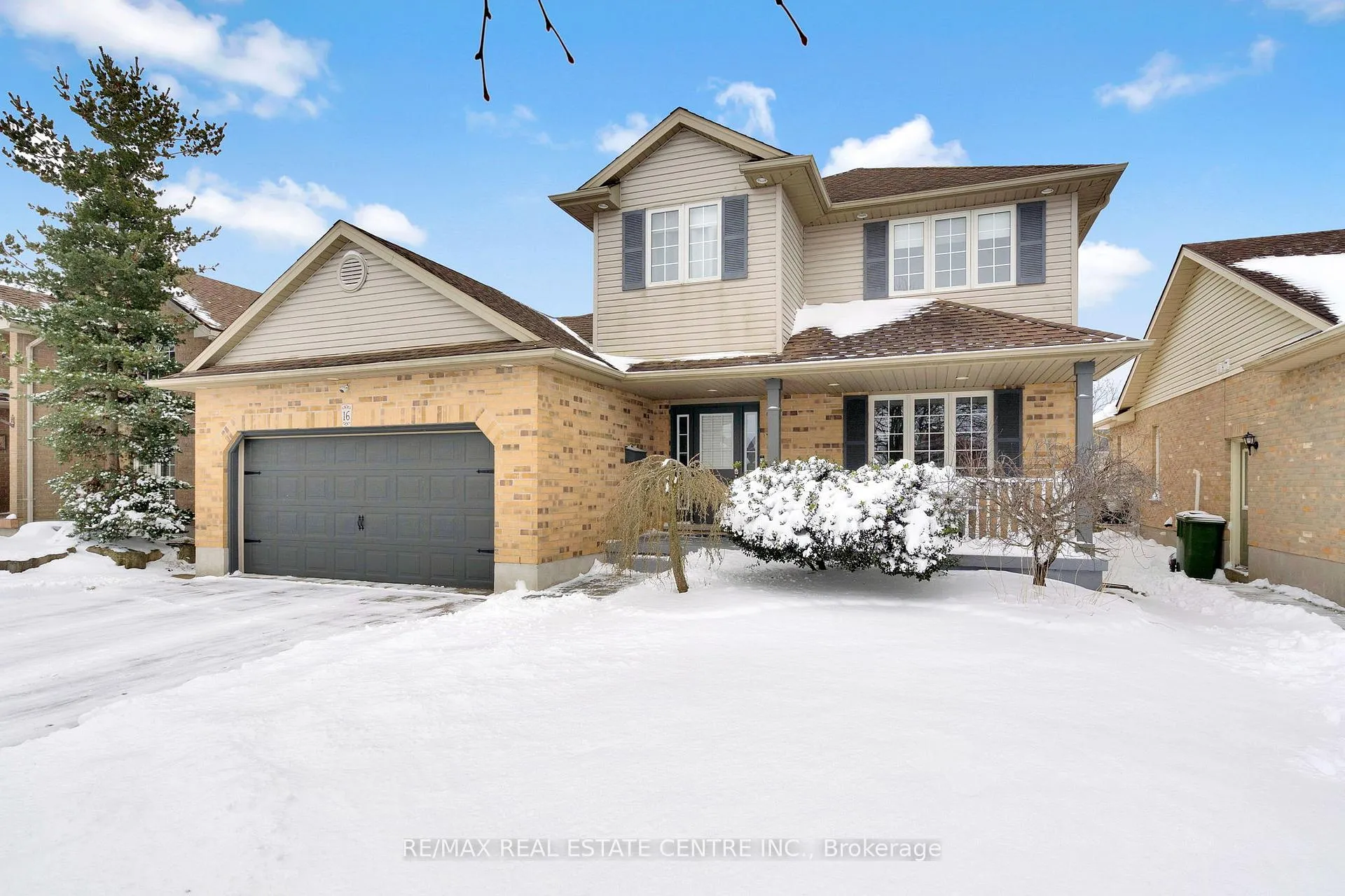 Photo 1 of 16 Falconridge Court, St. Thomas — HOMEH