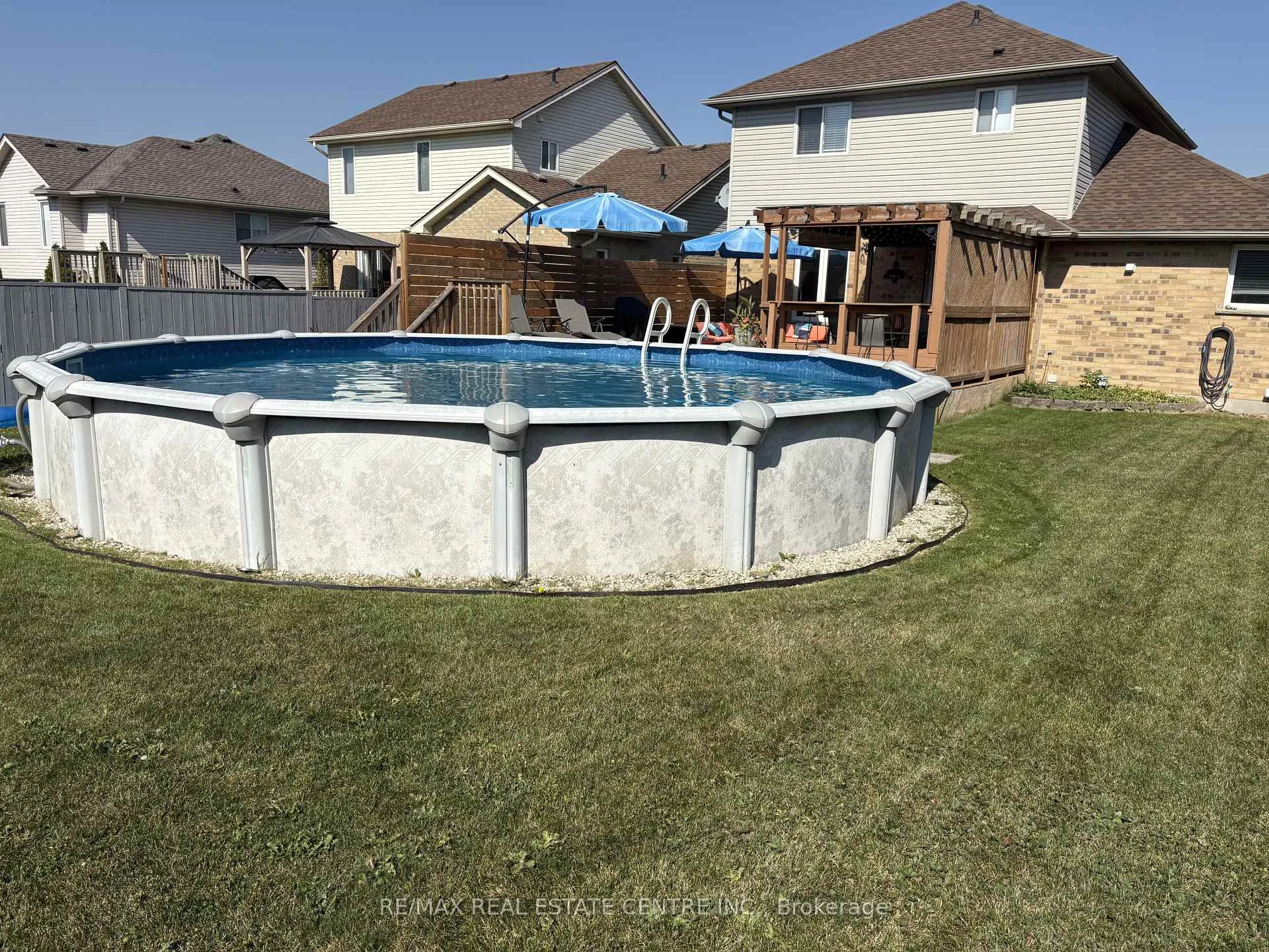 Photo 30 of 16 Falconridge Court, St. Thomas — HOMEH