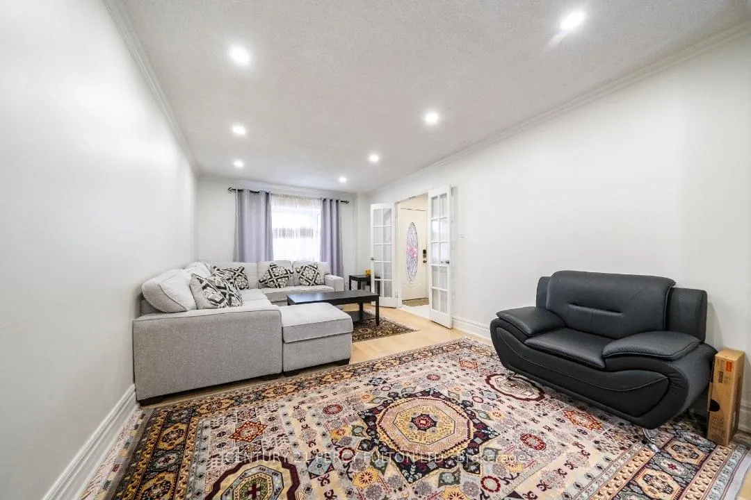 Photo 6 of 17 Dakin Drive, Ajax, Central West — HOMEH