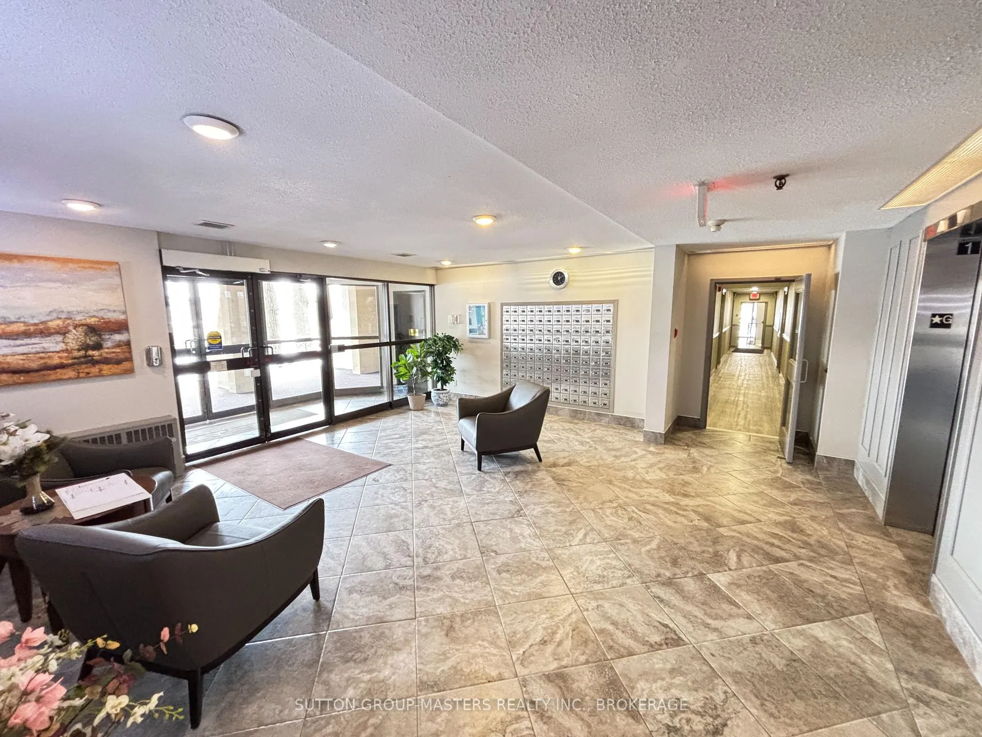 Photo 3 of Unit 902, 66 Greenview Drive, Kingston, Central City West — HOMEH