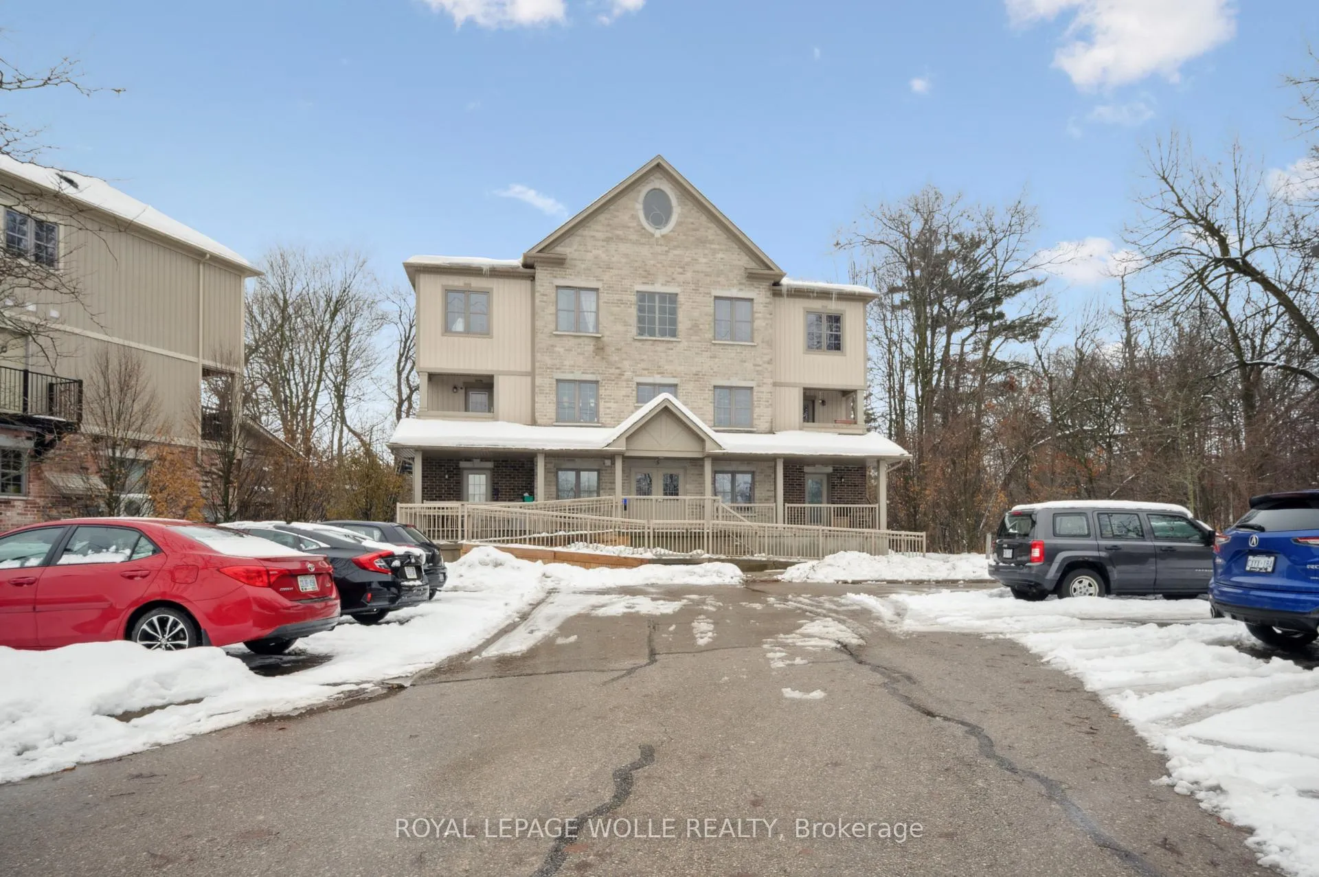 Photo 1 of Unit 5B, 255 Maitland Street, Kitchener — HOMEH