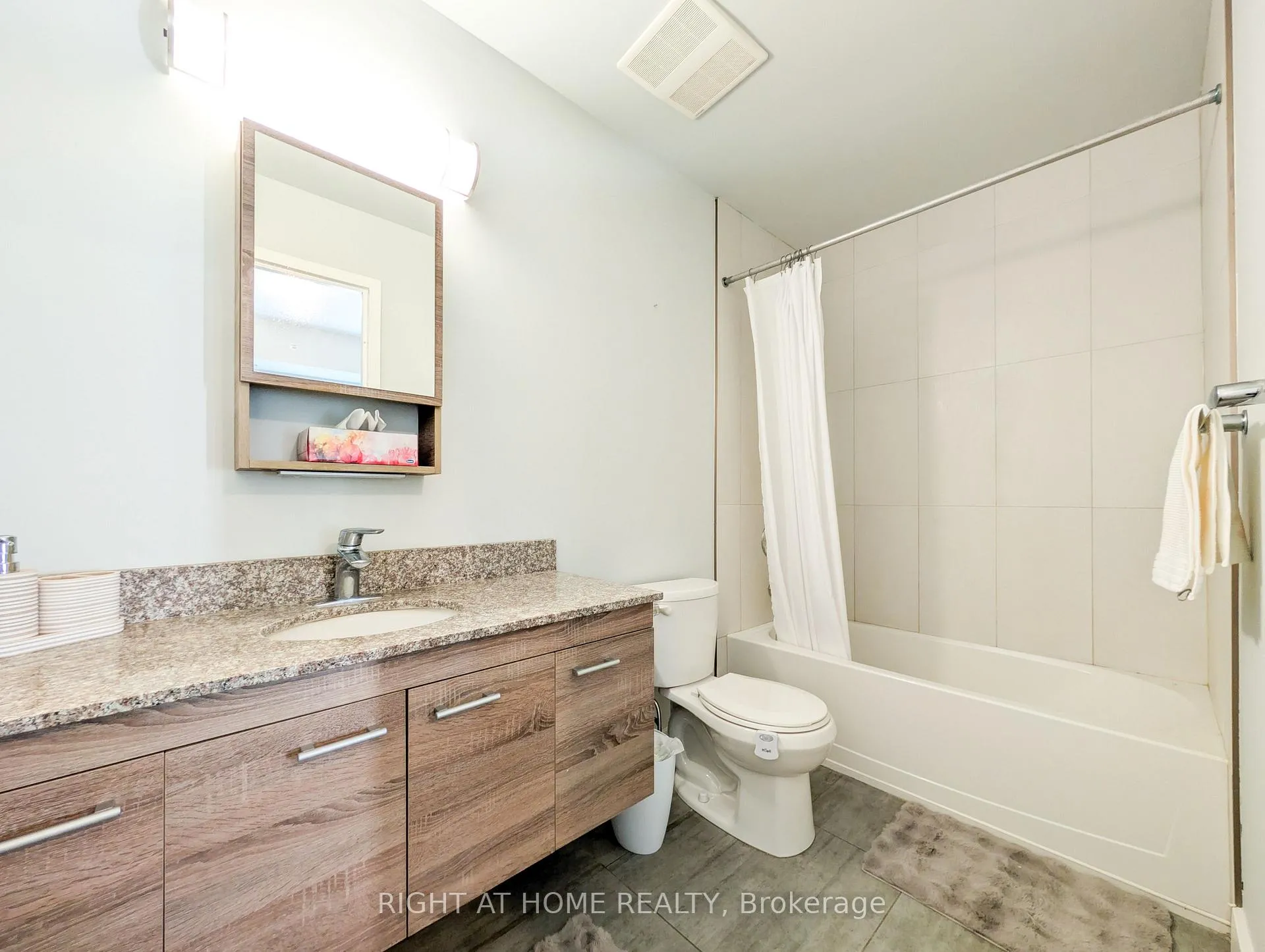 Photo 22 of Unit 801, 318 Spruce Street, Waterloo, Lakeshore Village — HOMEH