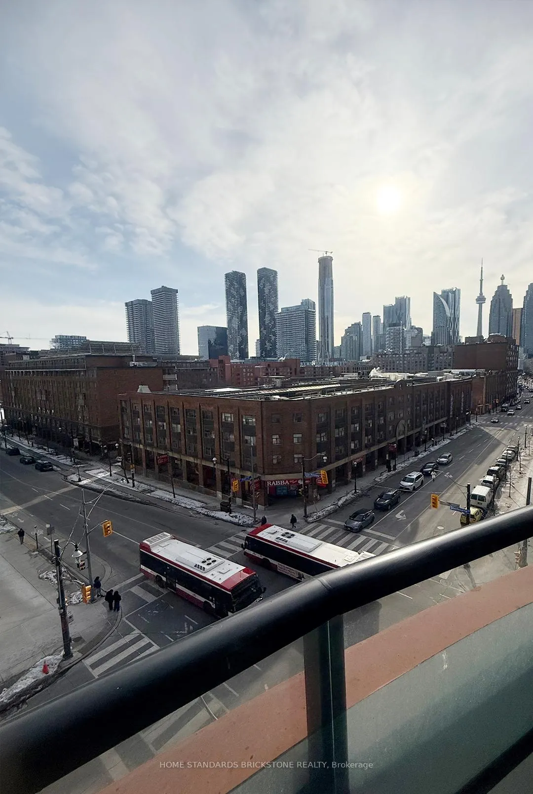 Photo 1 of Unit 615, 180 Front Street E, Toronto, Waterfront Communities — HOMEH