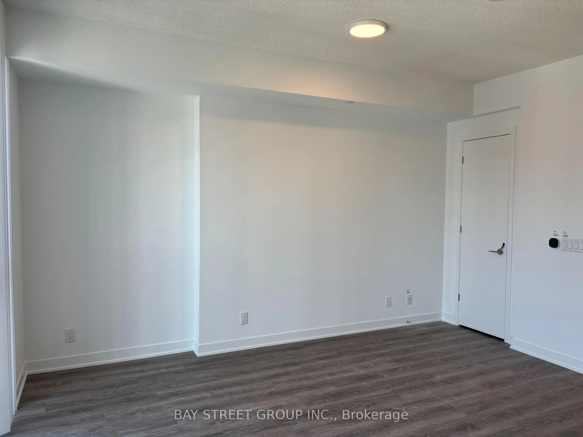 Photo 4 of Unit 3311, 180 Front Street E, Toronto, Moss Park — HOMEH