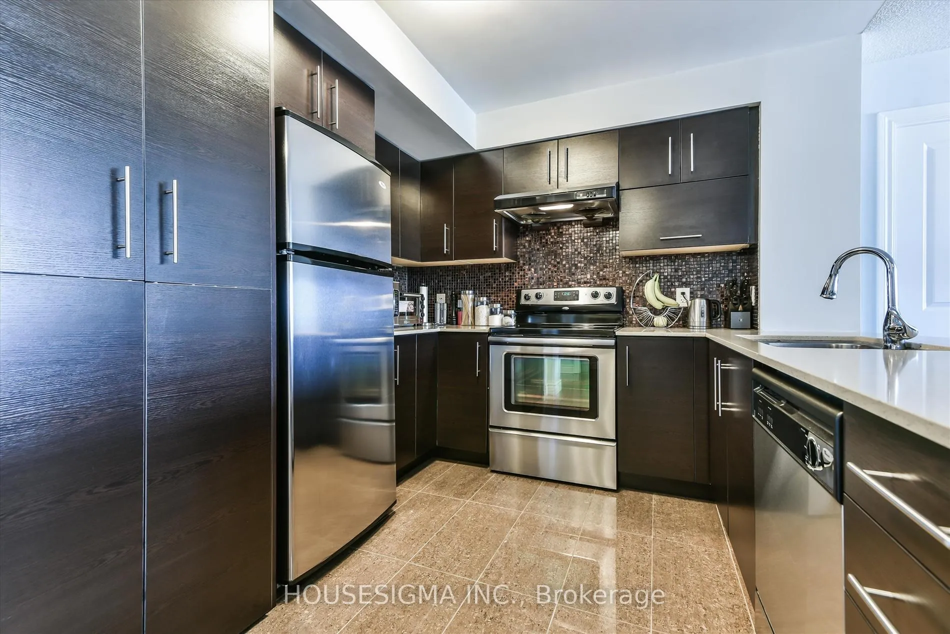 Photo 3 of Unit 509, 273 South Park Road, Markham, Commerce Valley — HOMEH