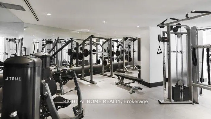Photo 11 of Unit 1304, 2916 Highway 7 Road E, Vaughan, Concord — HOMEH
