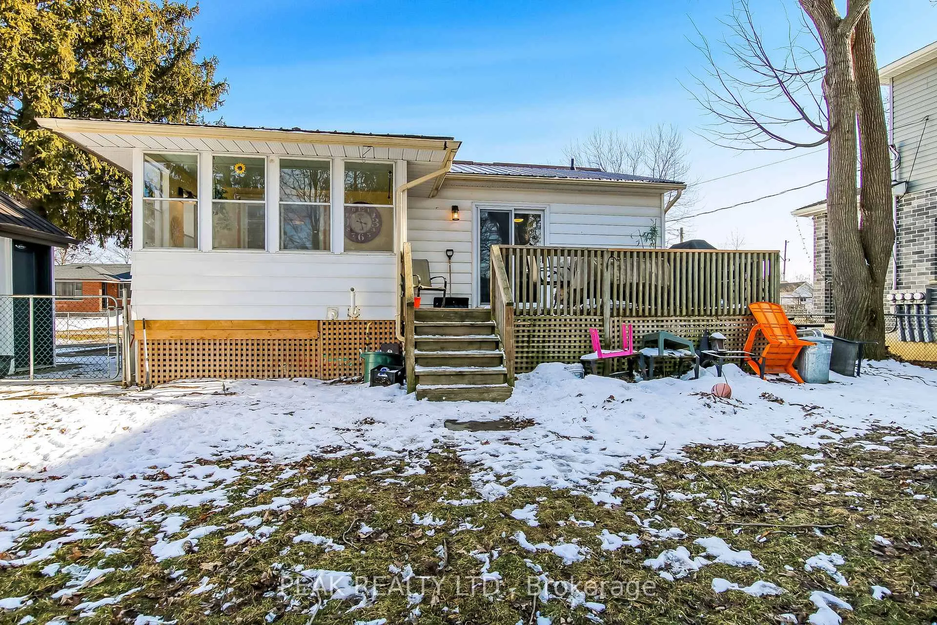 Photo 19 of 77 Doune Street, Strathroy-Caradoc, NE — HOMEH