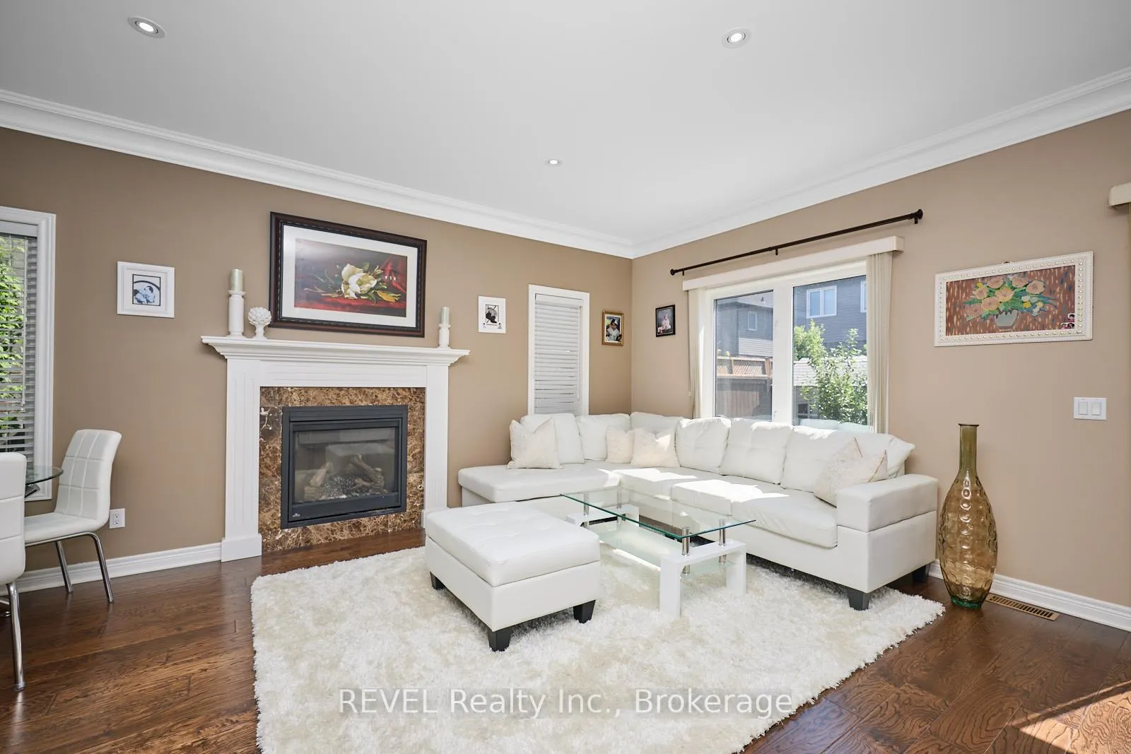 Photo 8 of 8446 Jennifer Crescent, Niagara Falls, Forestview — HOMEH
