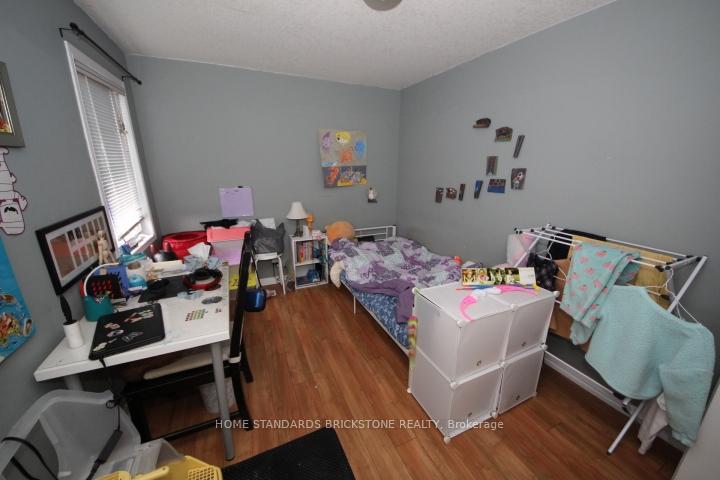 Photo 16 of 119 Max Becker Drive, Kitchener, Larentian West — HOMEH