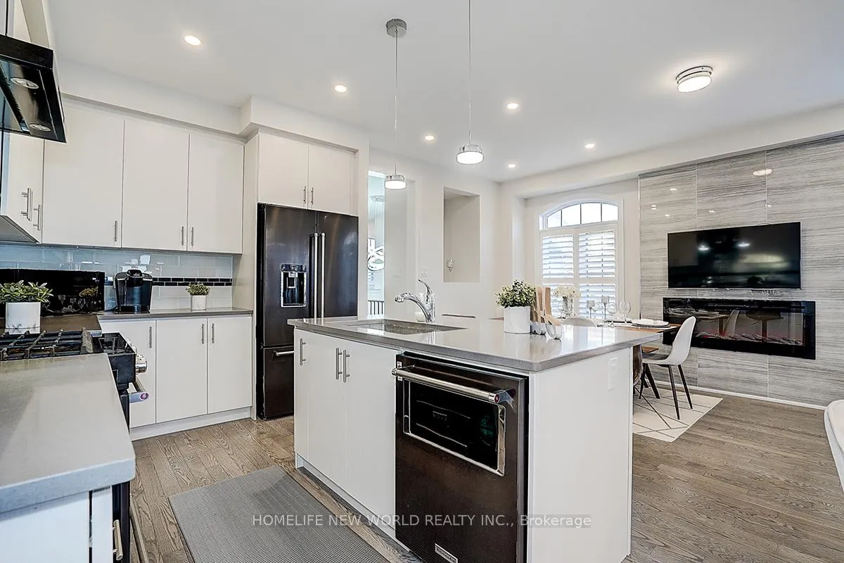 Photo 18 of 107 Beechborough Crescent, East Gwillimbury, Sharon — HOMEH