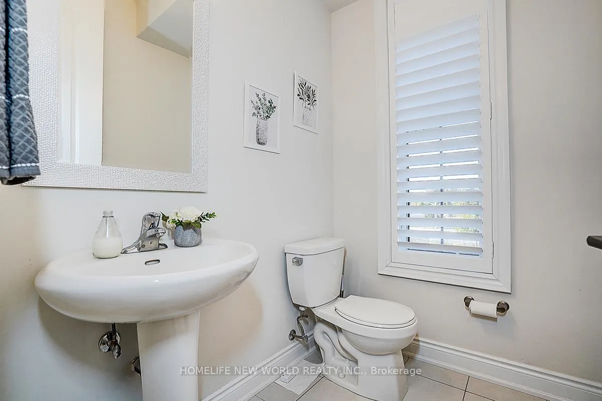 Photo 30 of 107 Beechborough Crescent, East Gwillimbury, Sharon — HOMEH