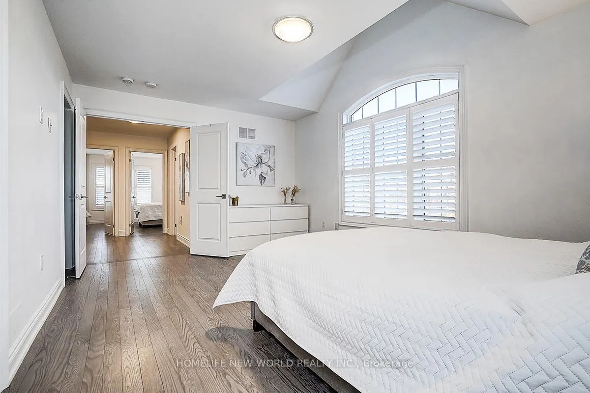 Photo 36 of 107 Beechborough Crescent, East Gwillimbury, Sharon — HOMEH