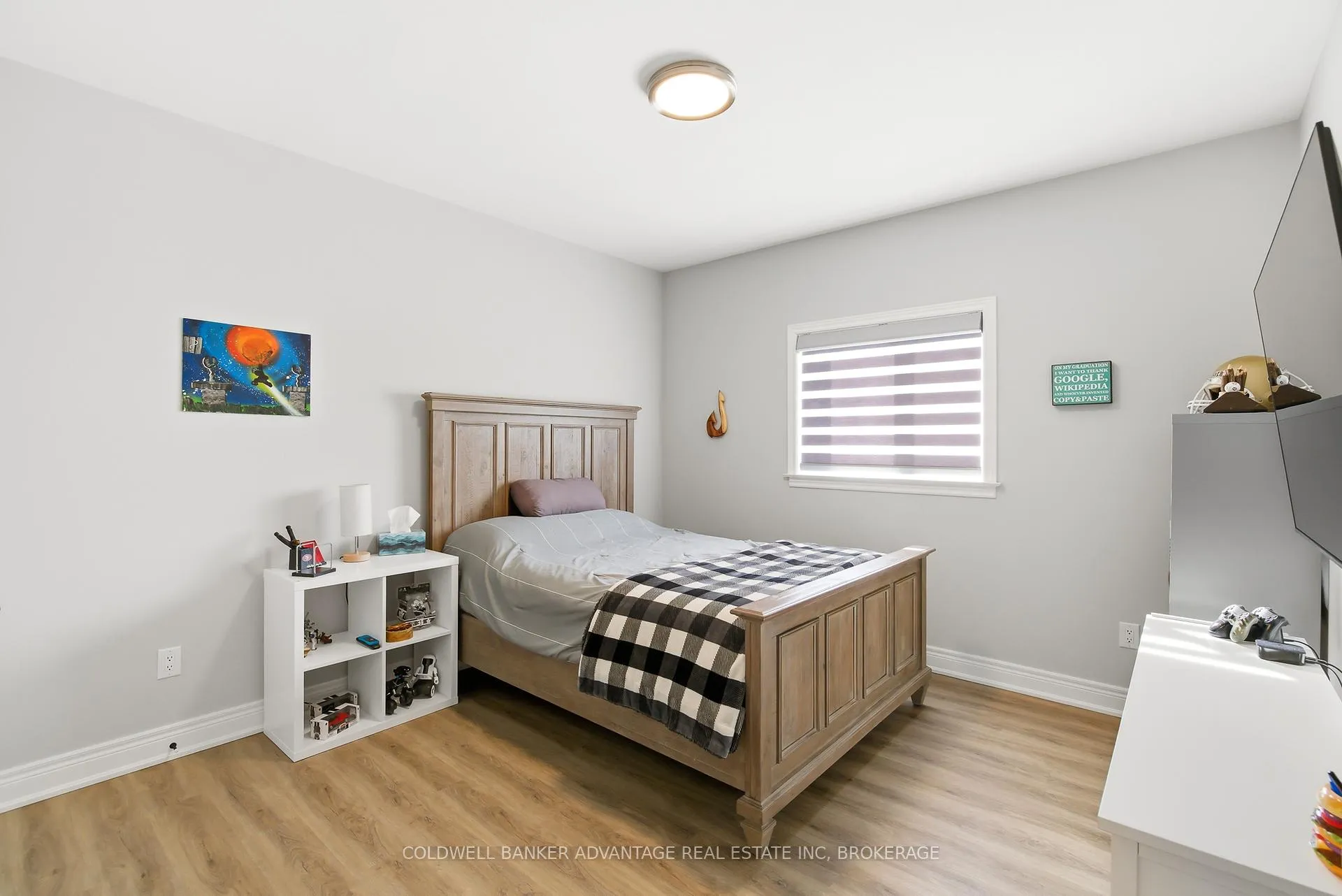 Photo 12 of 70 Renfield Street, Port Colborne, Sugarloaf — HOMEH