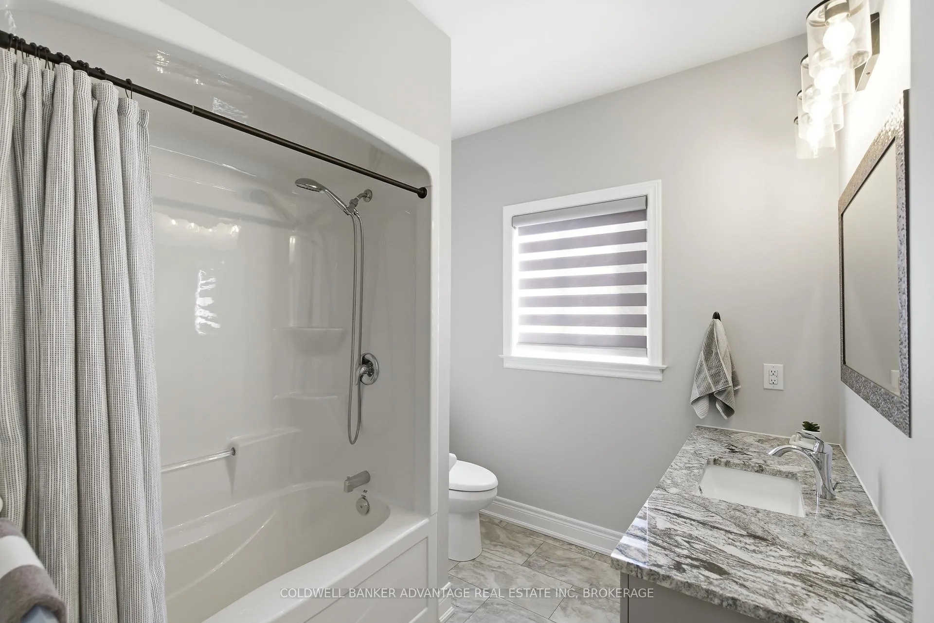 Photo 14 of 70 Renfield Street, Port Colborne, Sugarloaf — HOMEH