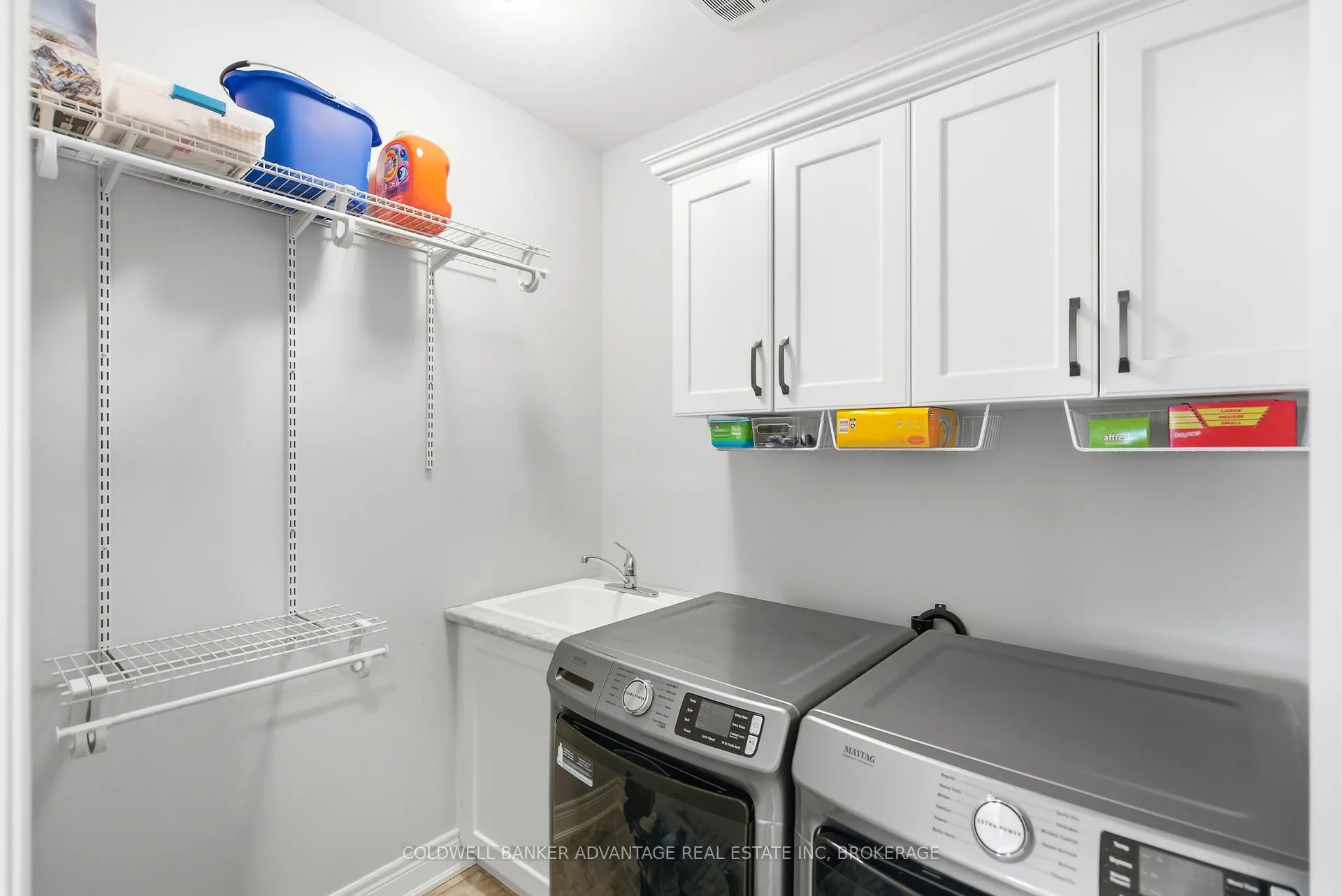 Photo 15 of 70 Renfield Street, Port Colborne, Sugarloaf — HOMEH