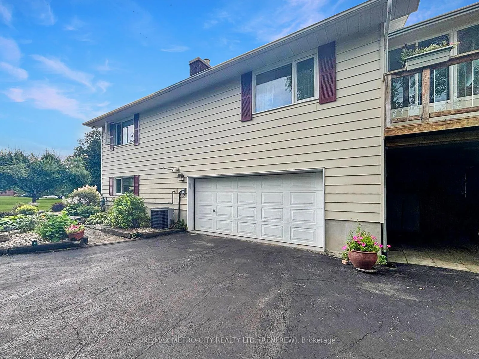 Photo 41 of 128 Burns Drive, McNab/Braeside, Mcnab/Braeside Twps — HOMEH