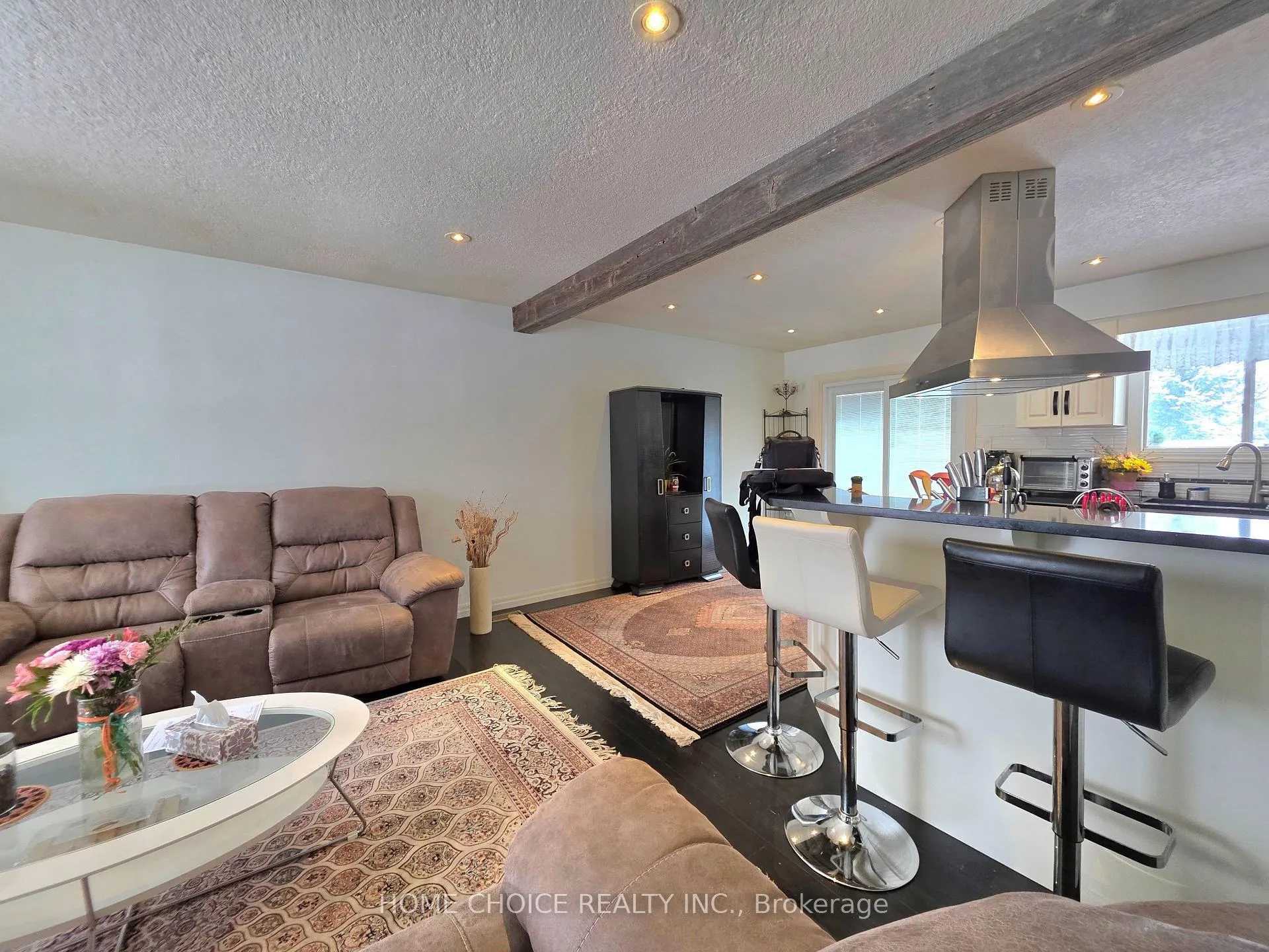 Photo 6 of 637 Pineridge Road, Waterloo — HOMEH