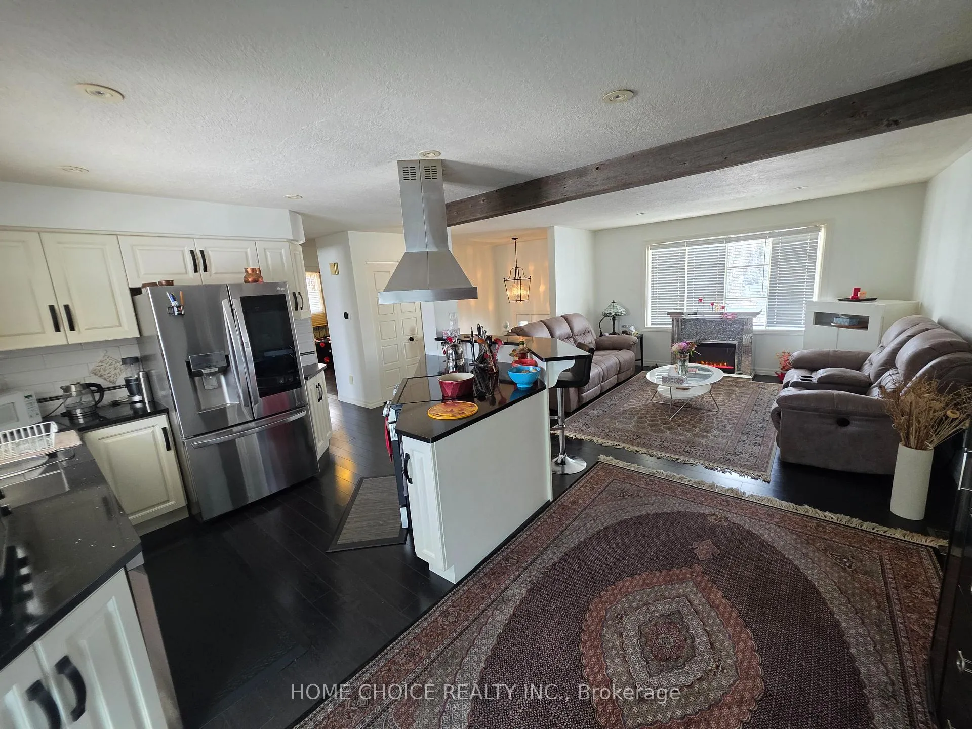 Photo 11 of 637 Pineridge Road, Waterloo — HOMEH