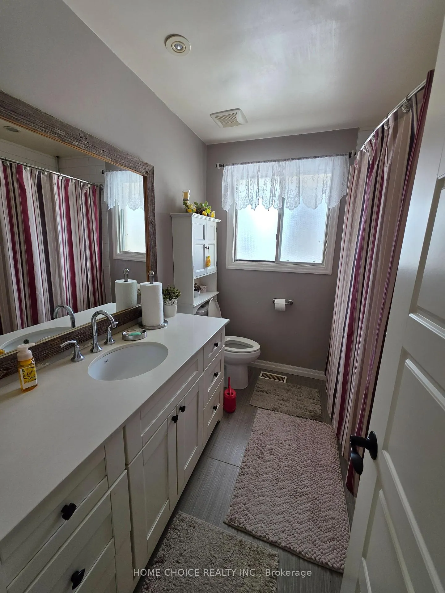 Photo 22 of 637 Pineridge Road, Waterloo — HOMEH