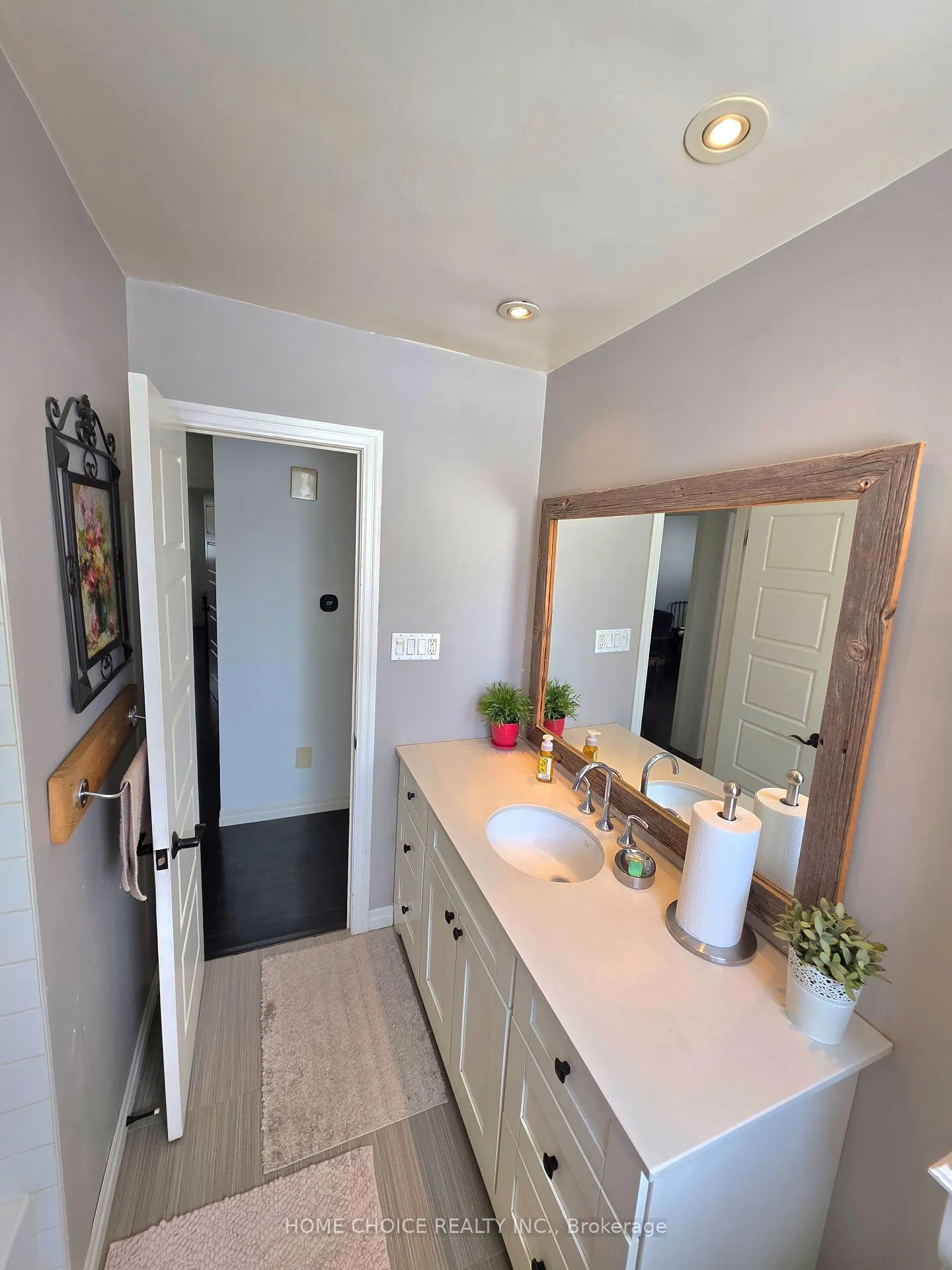 Photo 23 of 637 Pineridge Road, Waterloo — HOMEH