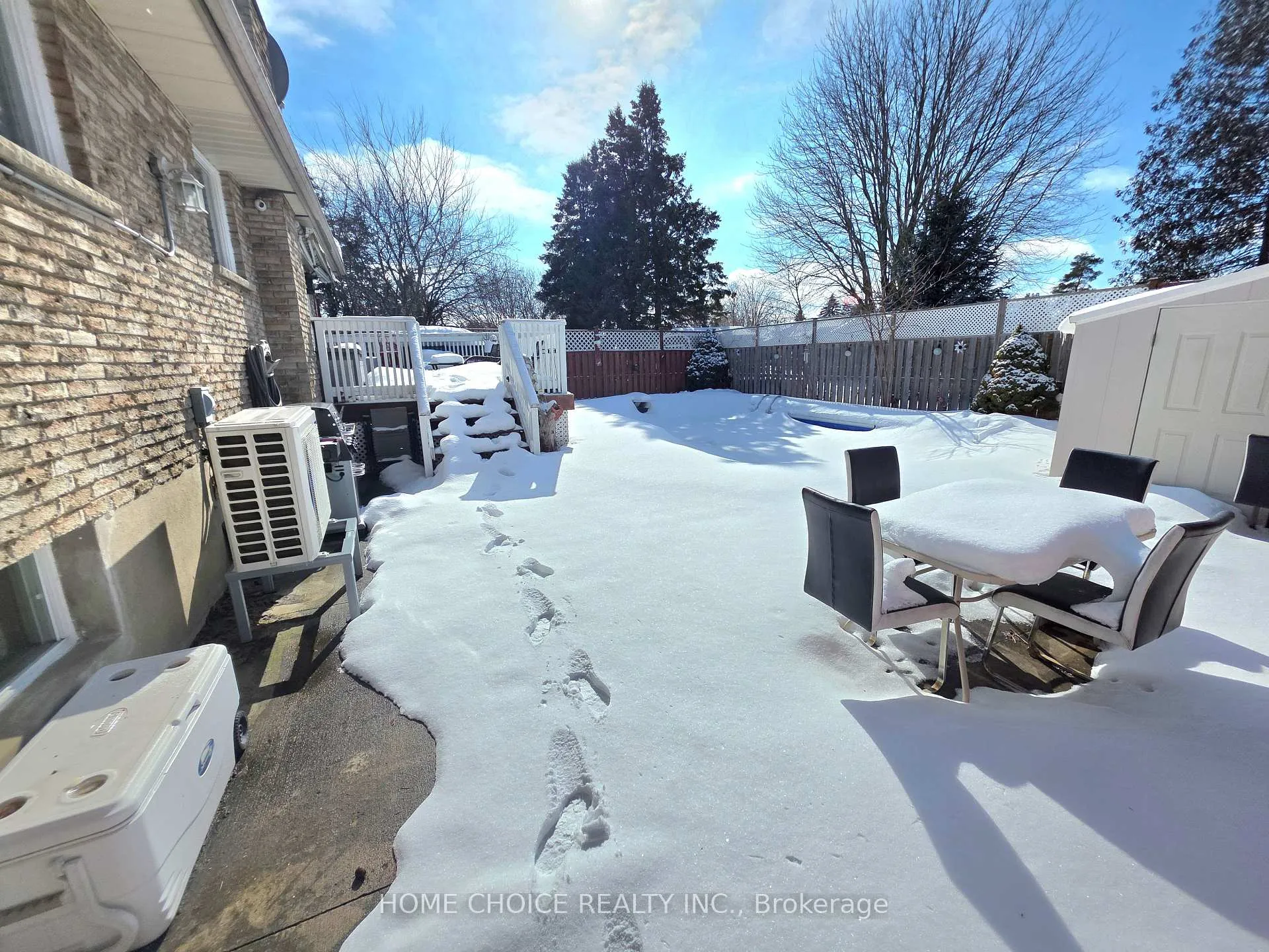 Photo 40 of 637 Pineridge Road, Waterloo — HOMEH