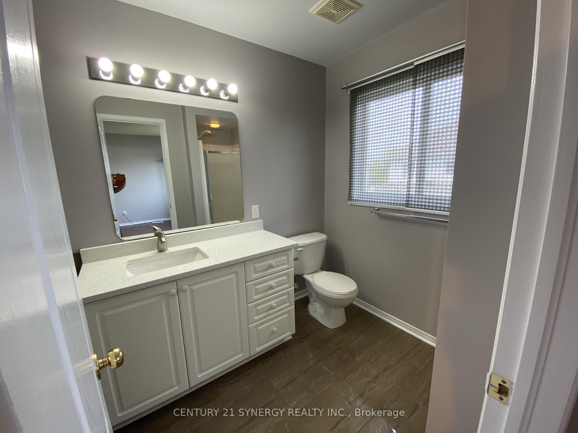 Photo 15 of 11 Landover Crescent, Ottawa, Kanata - Emerald Meadows/Trailwest — HOMEH