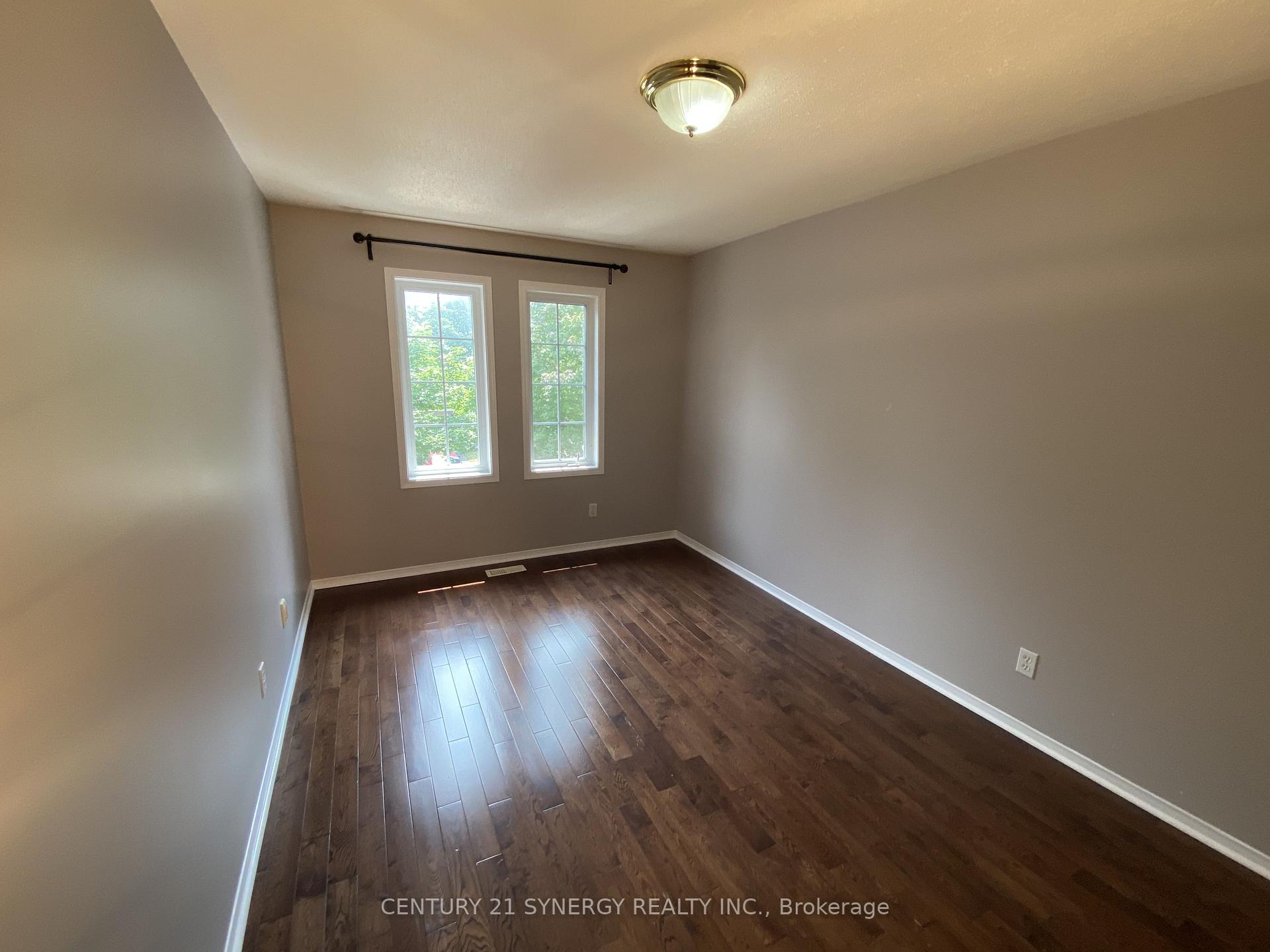 Photo 17 of 11 Landover Crescent, Ottawa, Kanata - Emerald Meadows/Trailwest — HOMEH