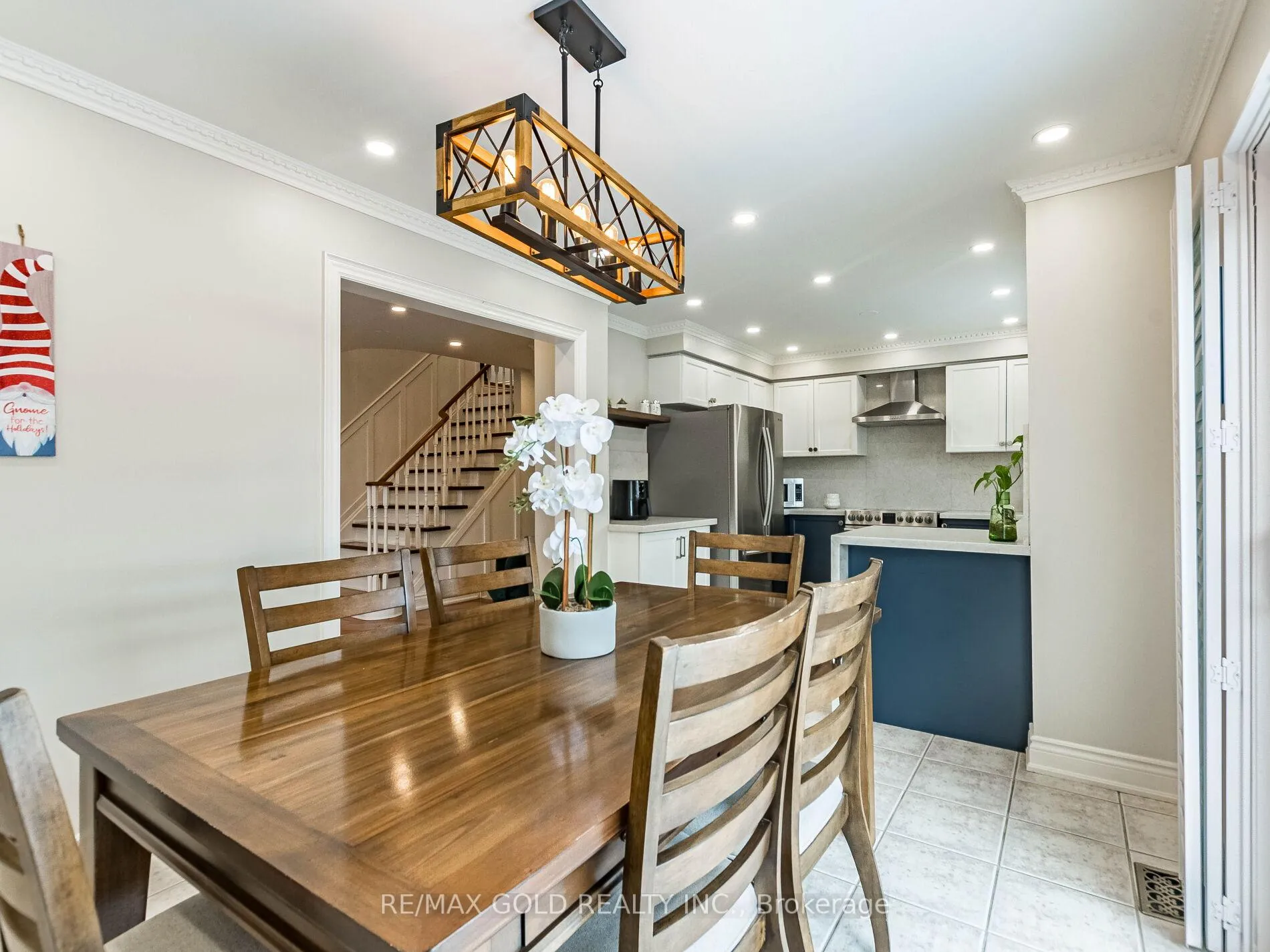 Photo 10 of 11 Allangrove Drive, Brampton, Fletcher's Meadow — HOMEH