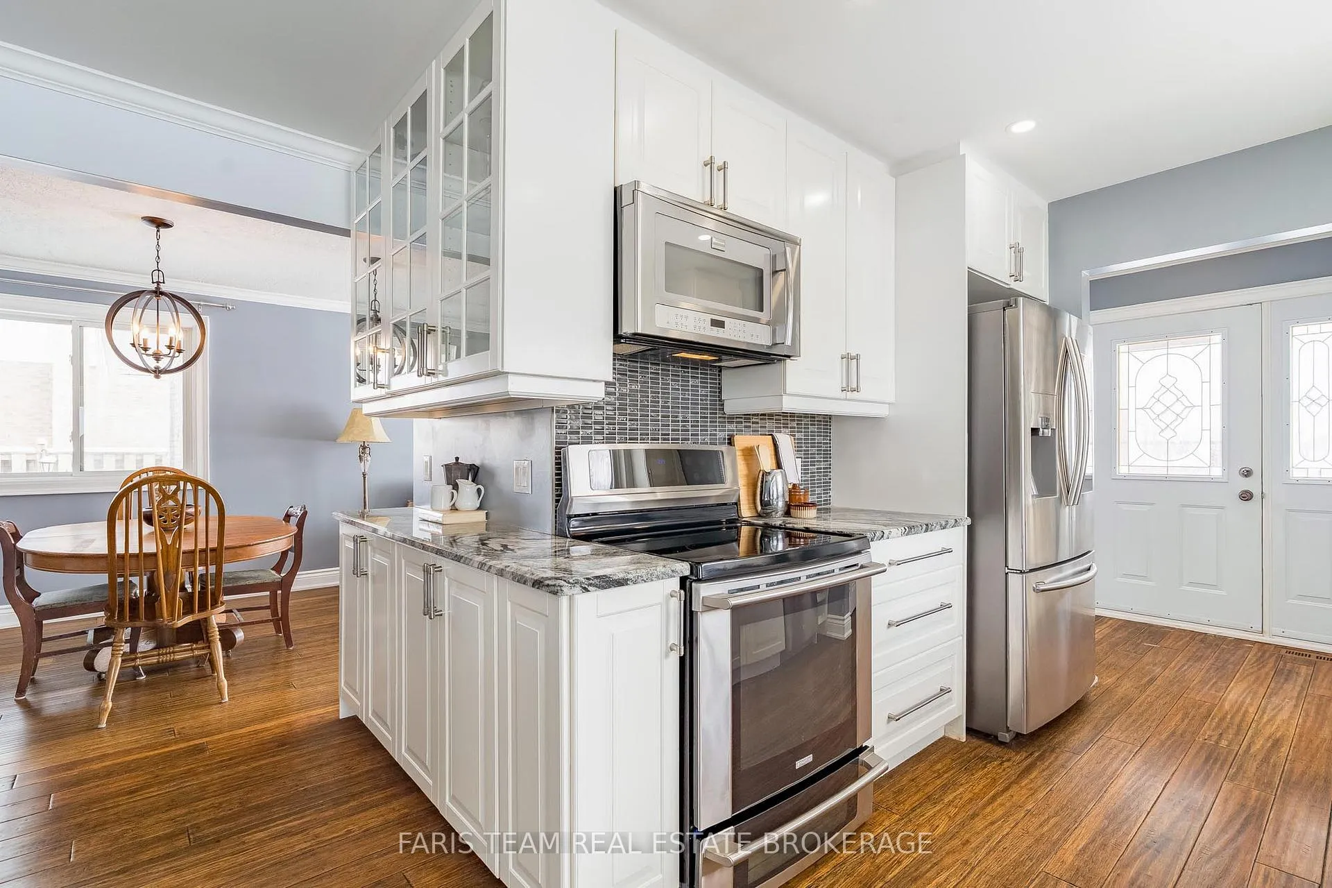 Photo 12 of 10 Davies Crescent, Barrie, Grove East — HOMEH