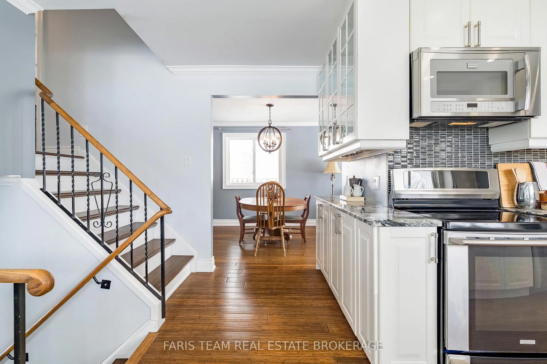 Photo 13 of 10 Davies Crescent, Barrie, Grove East — HOMEH