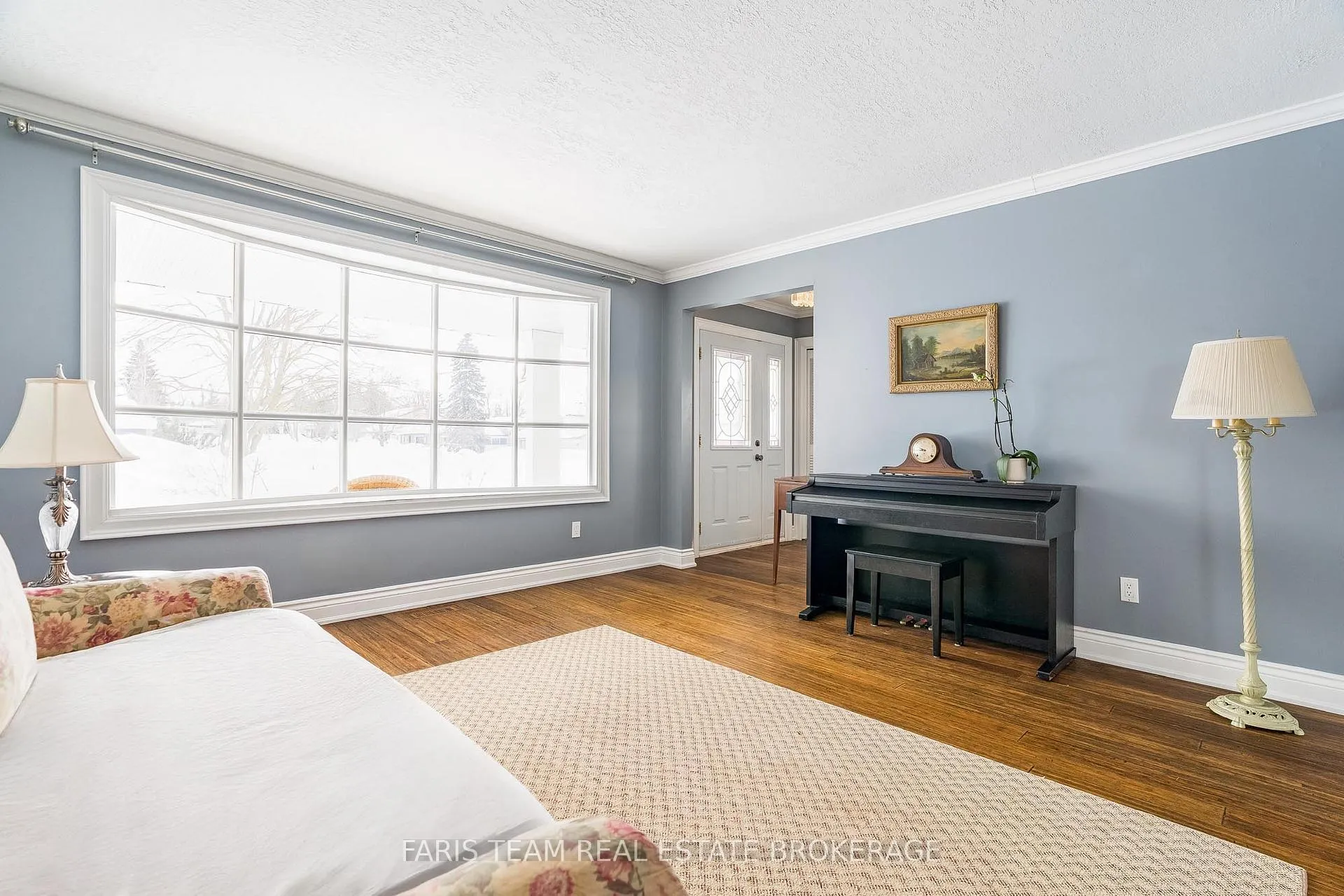 Photo 20 of 10 Davies Crescent, Barrie, Grove East — HOMEH