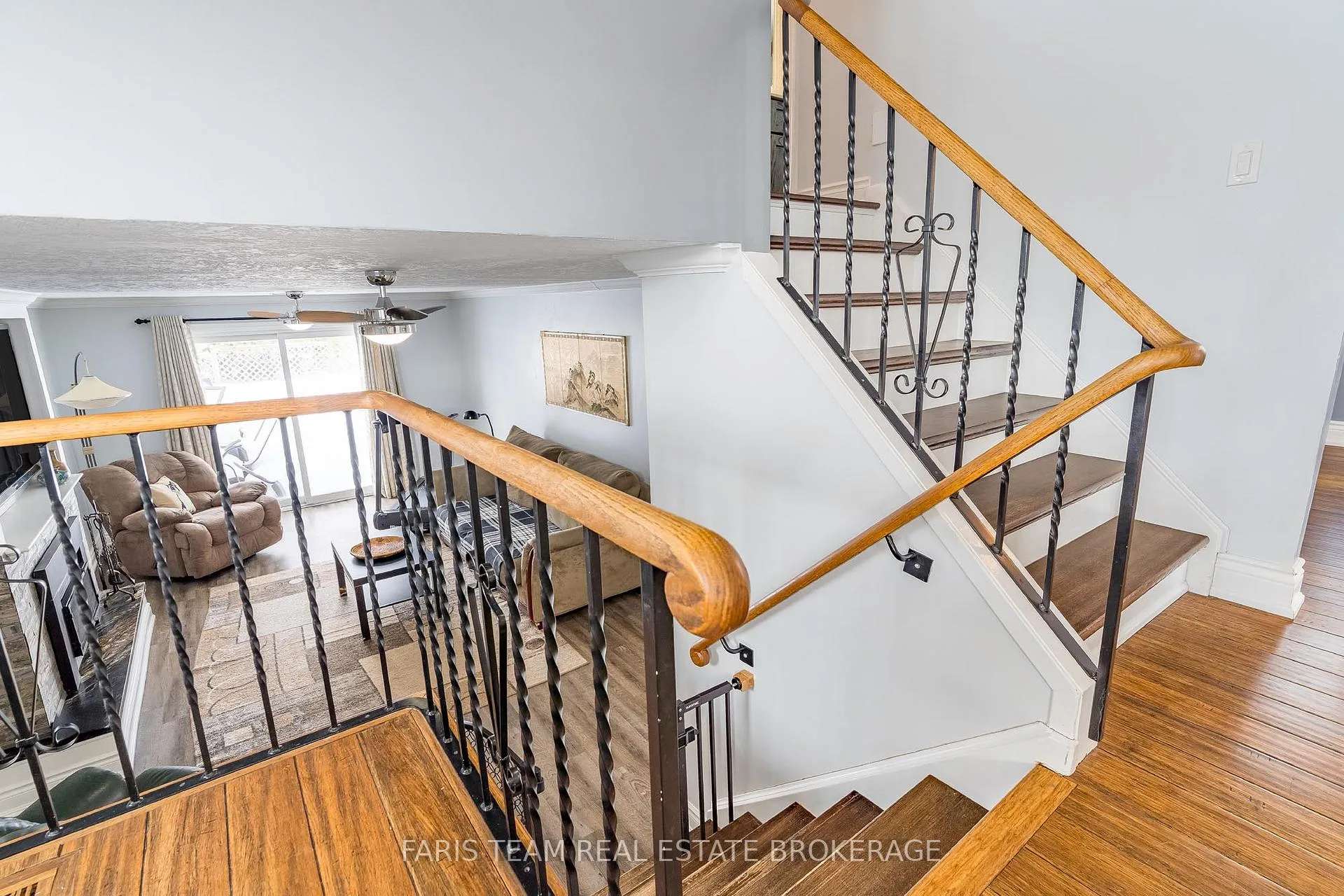 Photo 21 of 10 Davies Crescent, Barrie, Grove East — HOMEH