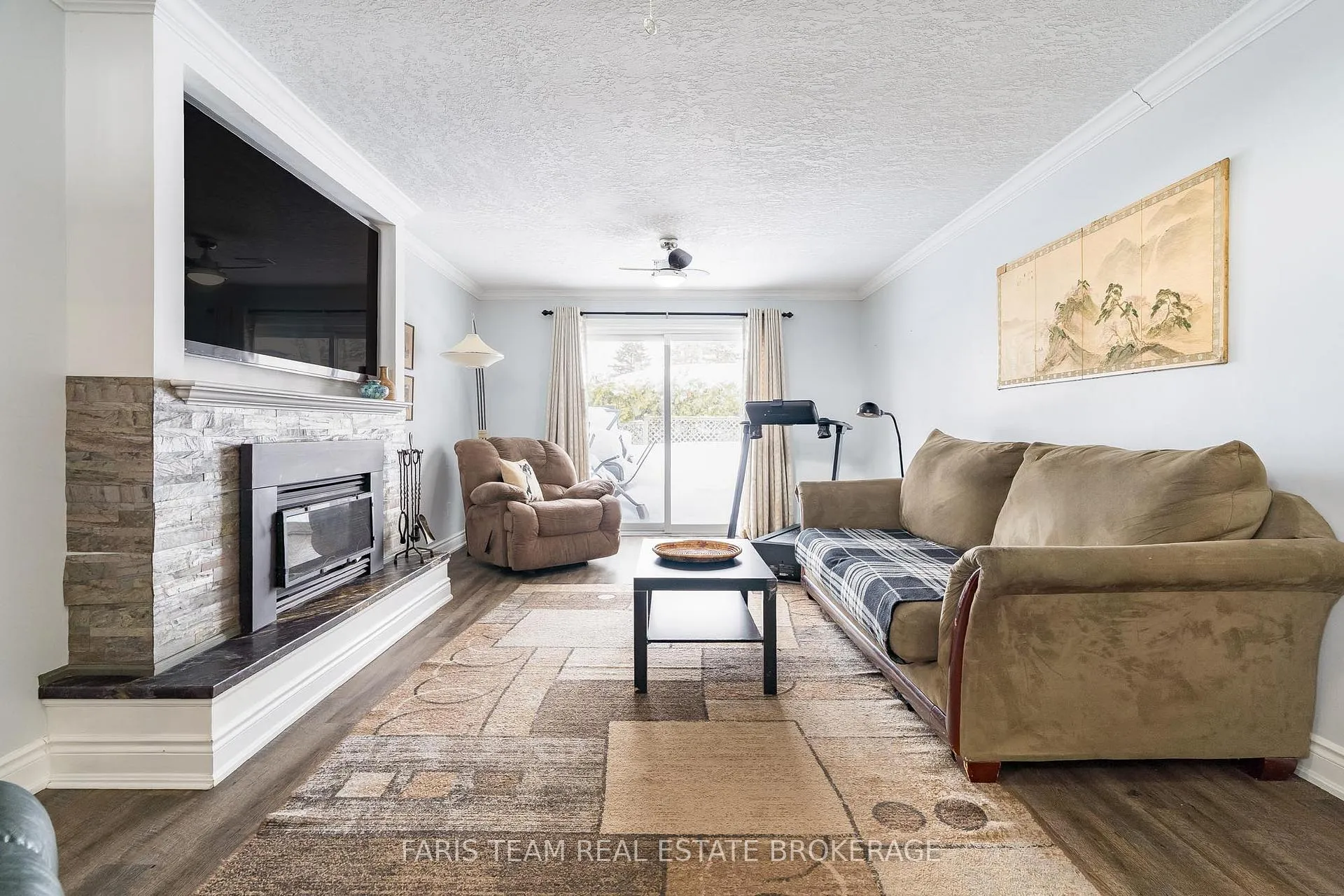 Photo 22 of 10 Davies Crescent, Barrie, Grove East — HOMEH