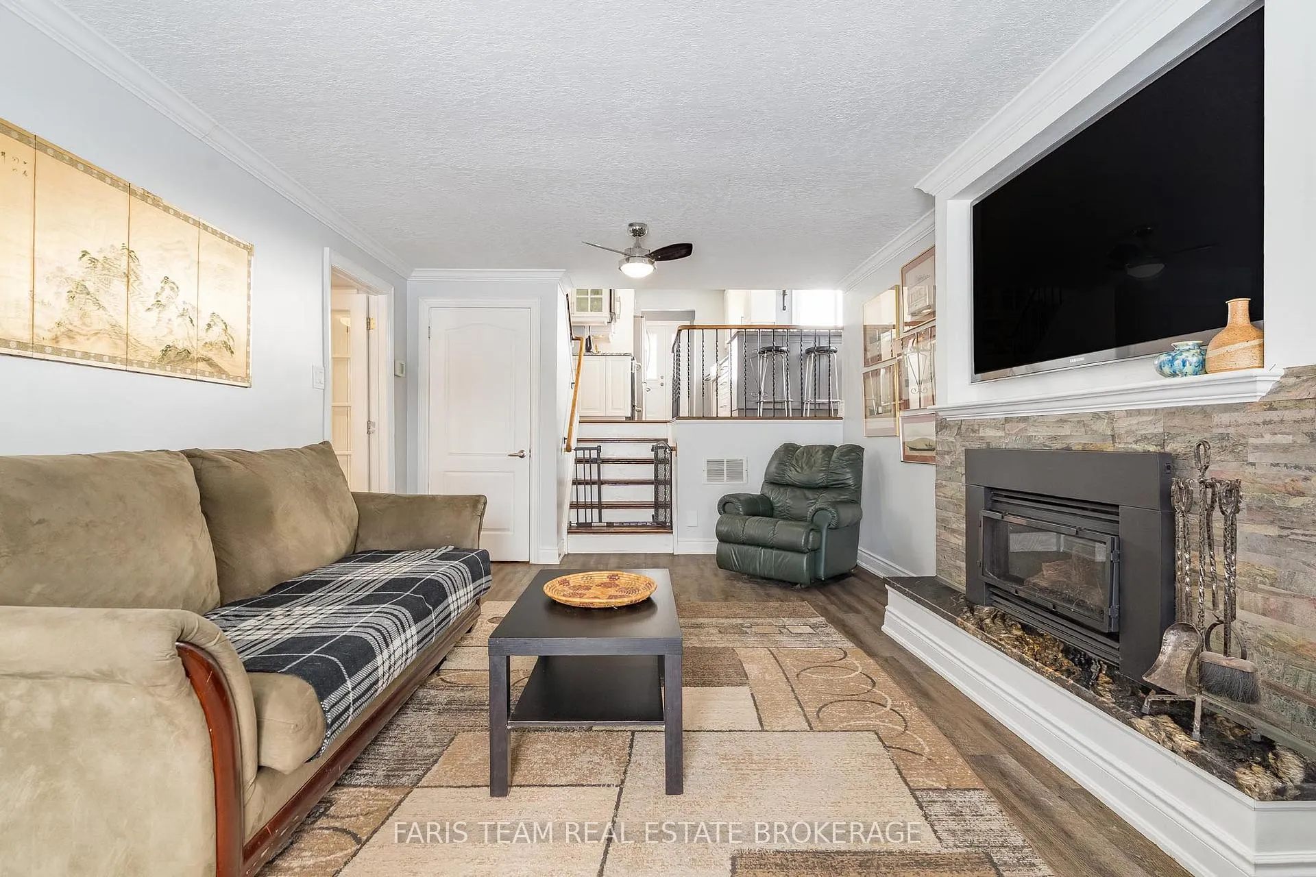 Photo 24 of 10 Davies Crescent, Barrie, Grove East — HOMEH