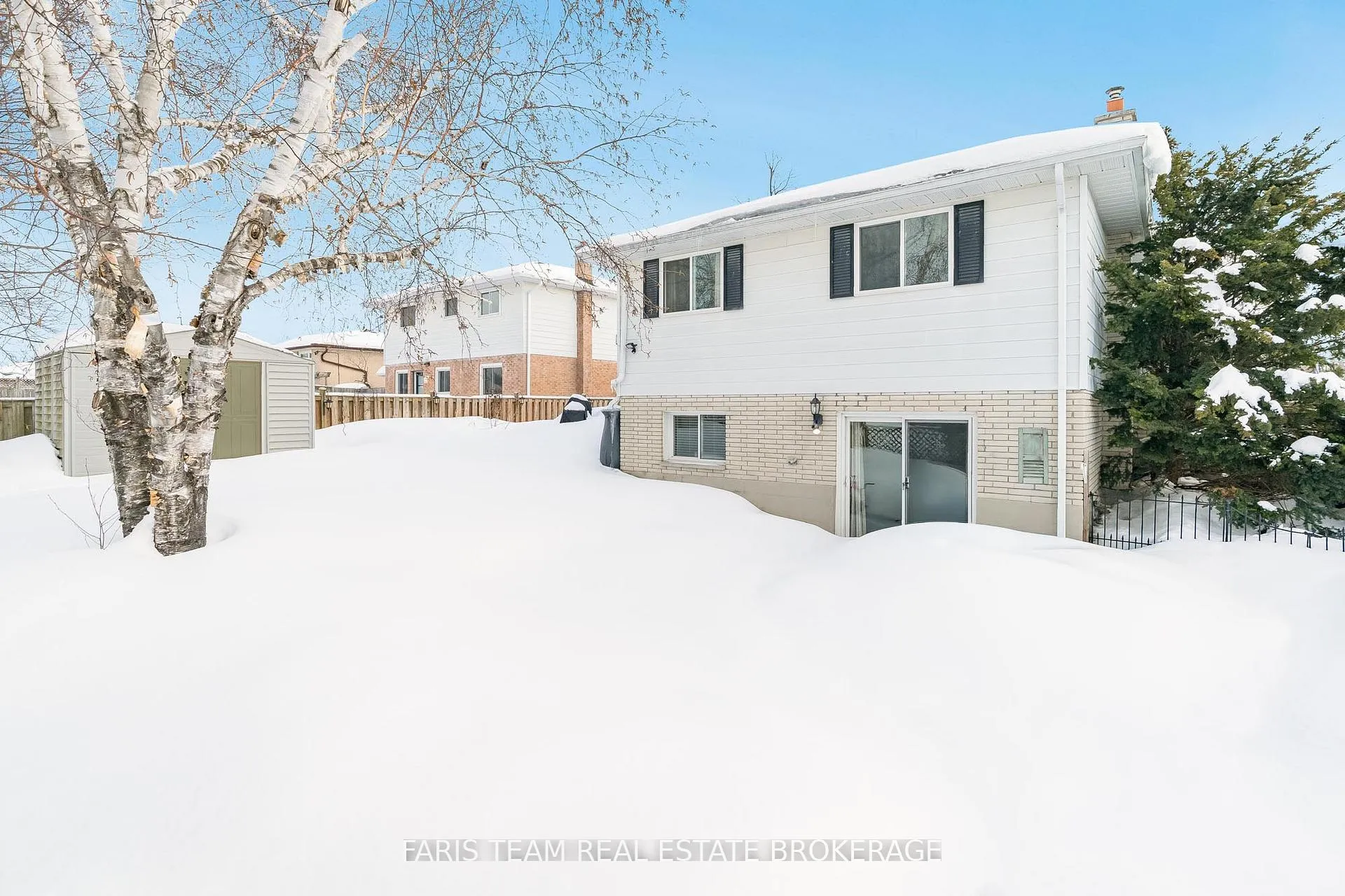 Photo 35 of 10 Davies Crescent, Barrie, Grove East — HOMEH