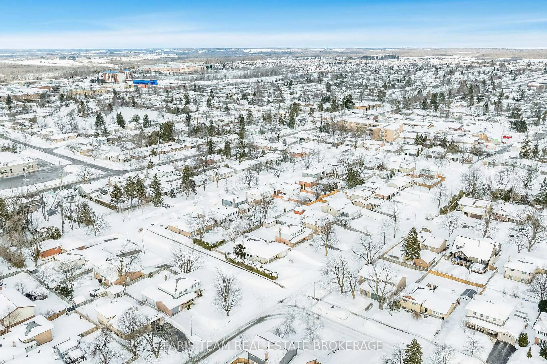 Photo 37 of 10 Davies Crescent, Barrie, Grove East — HOMEH