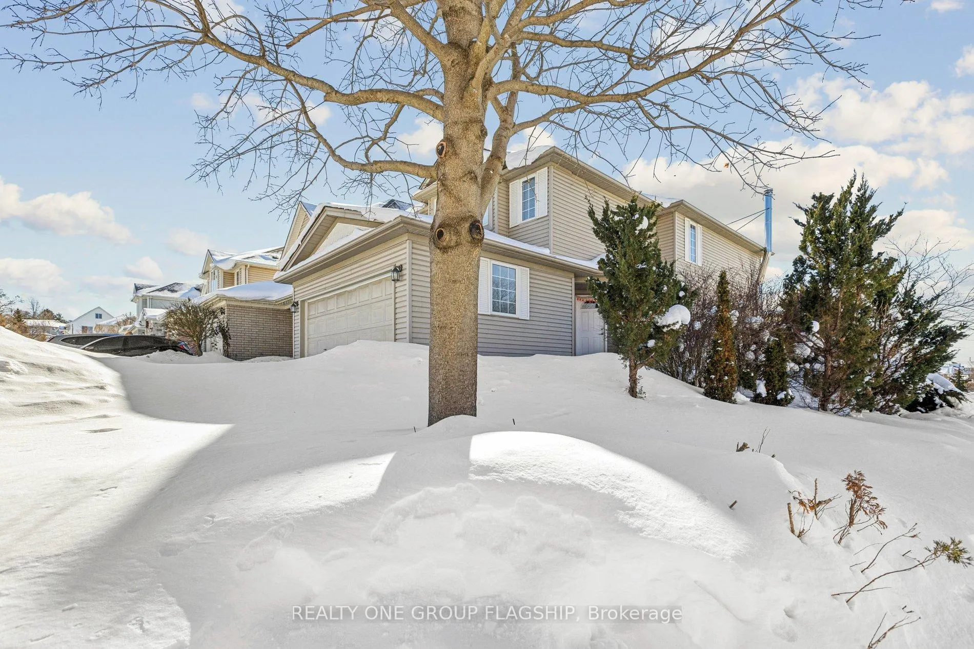 Photo 1 of 431 Veronica Drive, Kitchener, Centreville Chicopee — HOMEH