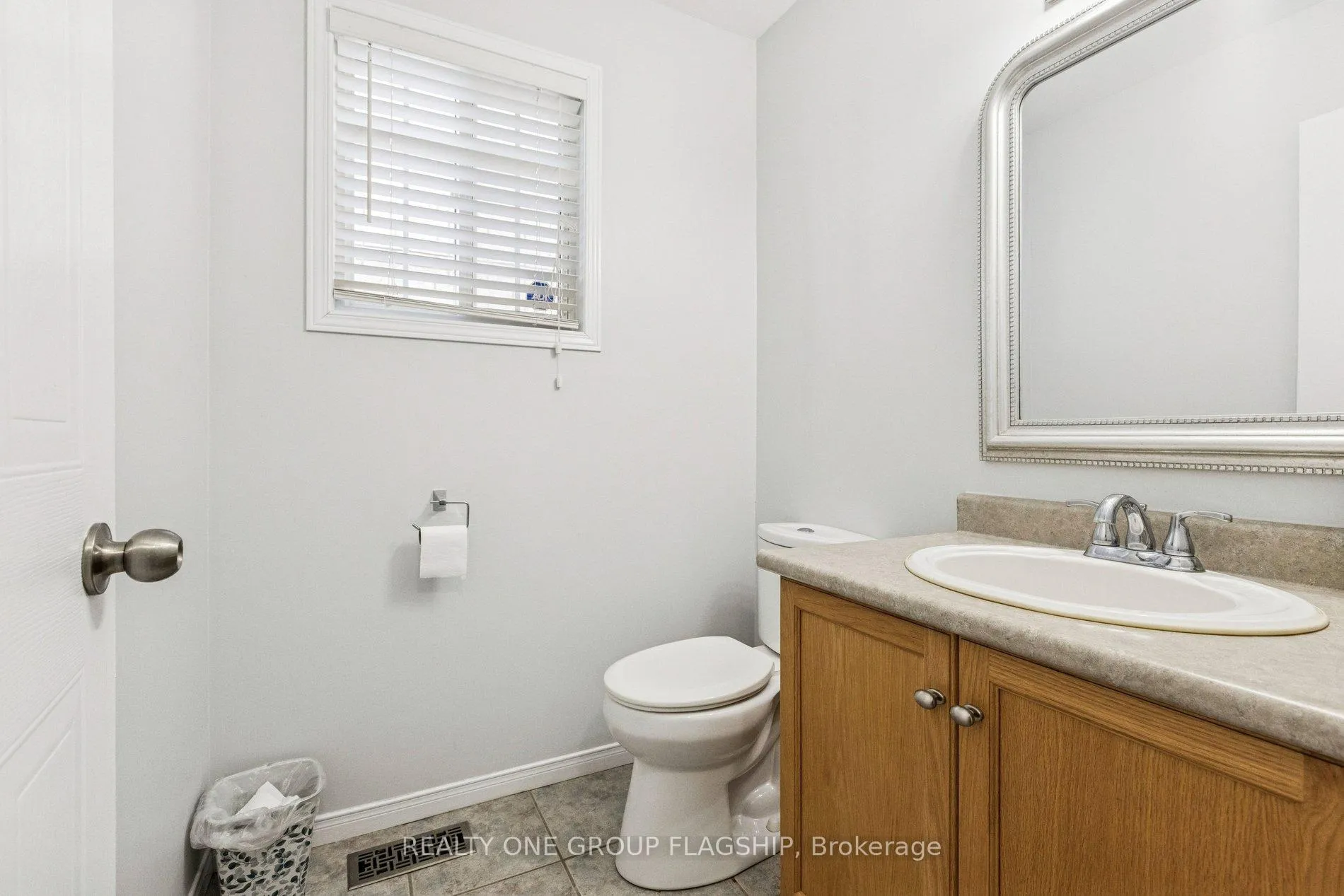 Photo 7 of 431 Veronica Drive, Kitchener, Centreville Chicopee — HOMEH