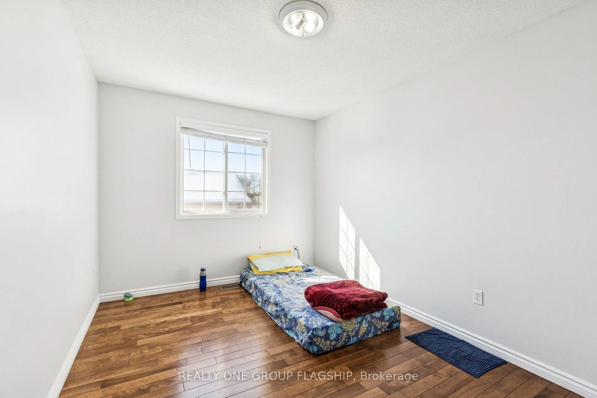 Photo 10 of 431 Veronica Drive, Kitchener, Centreville Chicopee — HOMEH