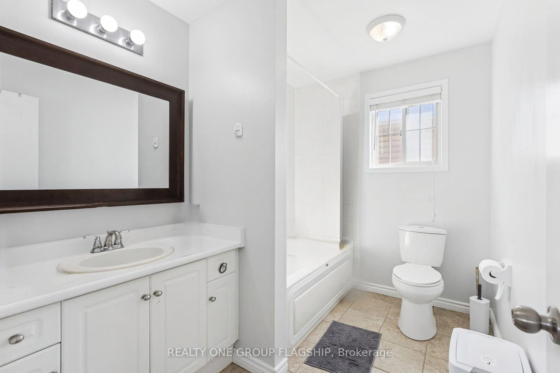Photo 13 of 431 Veronica Drive, Kitchener, Centreville Chicopee — HOMEH