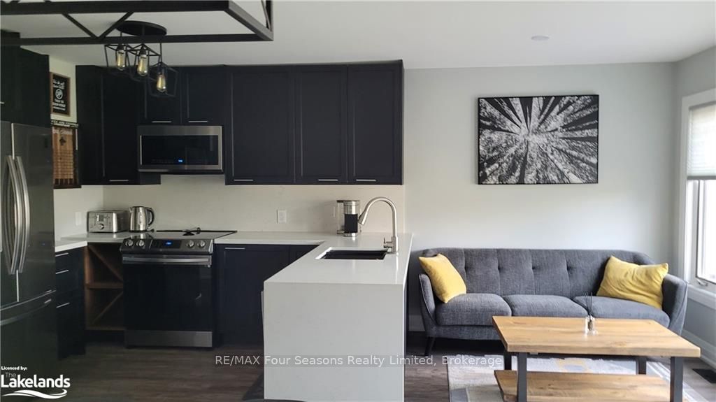 Photo 4 of Unit 37, 162 Settlers Way, Blue Mountains — HOMEH