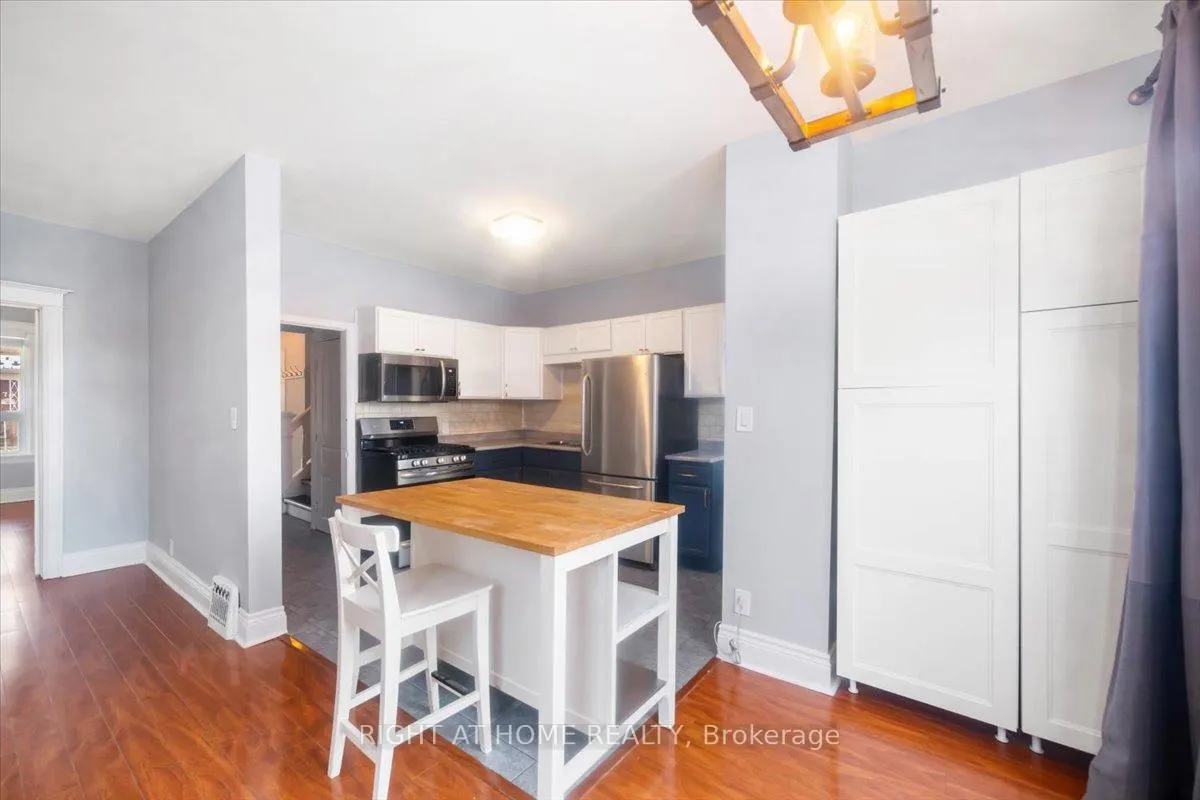 Photo 9 of 75 Somerset Avenue, Hamilton, Stipley — HOMEH