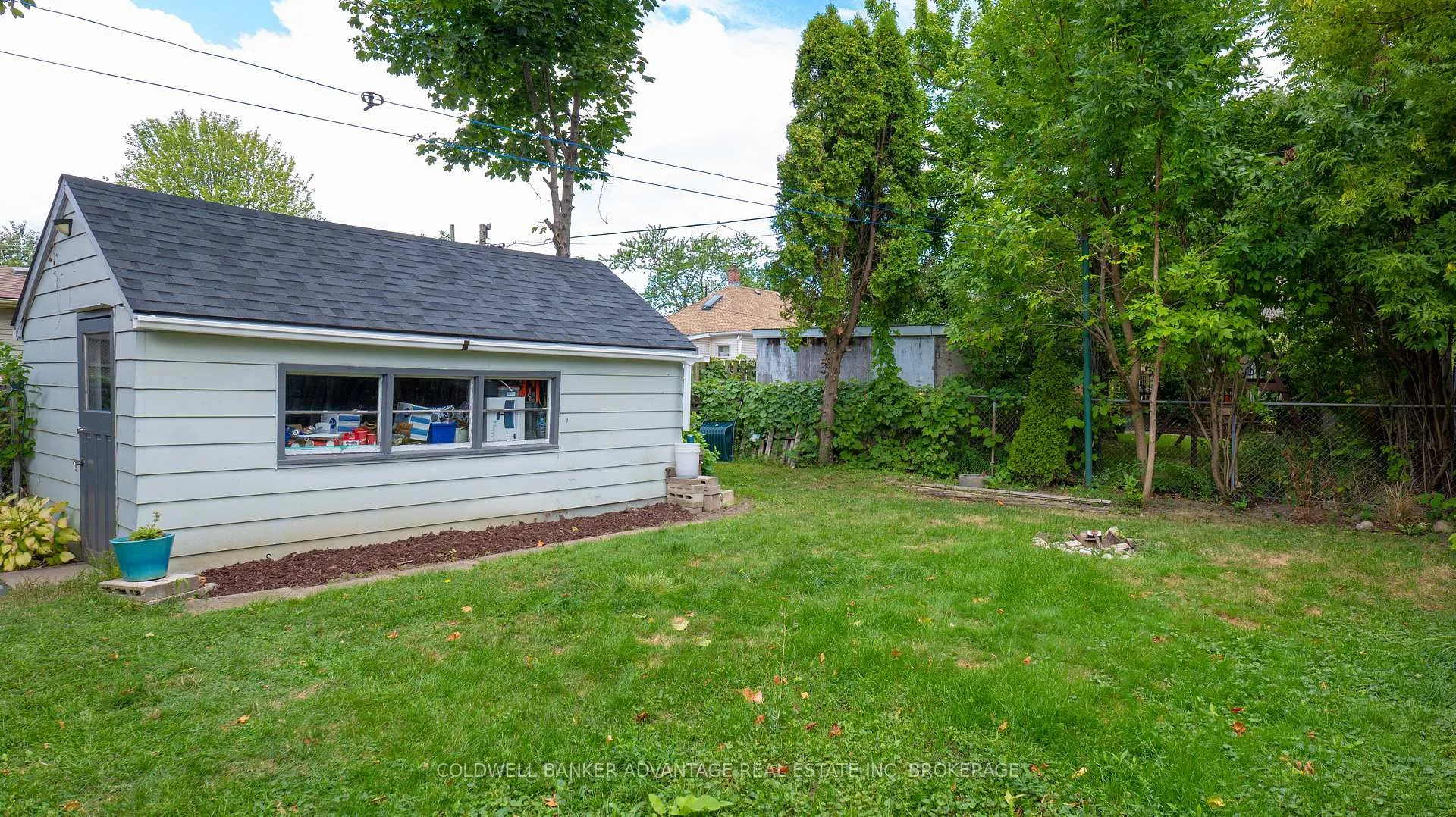 Photo 27 of 10 Antwerp Street, St. Catharines, Western Hill — HOMEH
