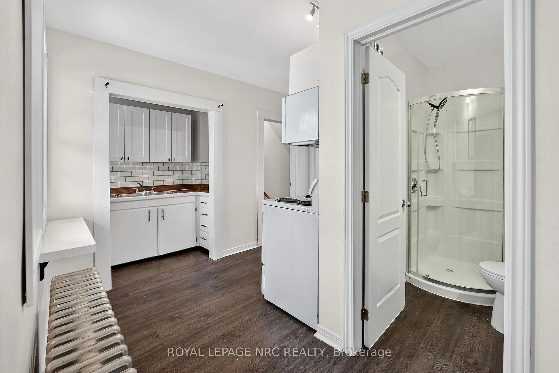 Photo 7 of 221 Lincoln Street, Welland, Lincoln/Crowland — HOMEH