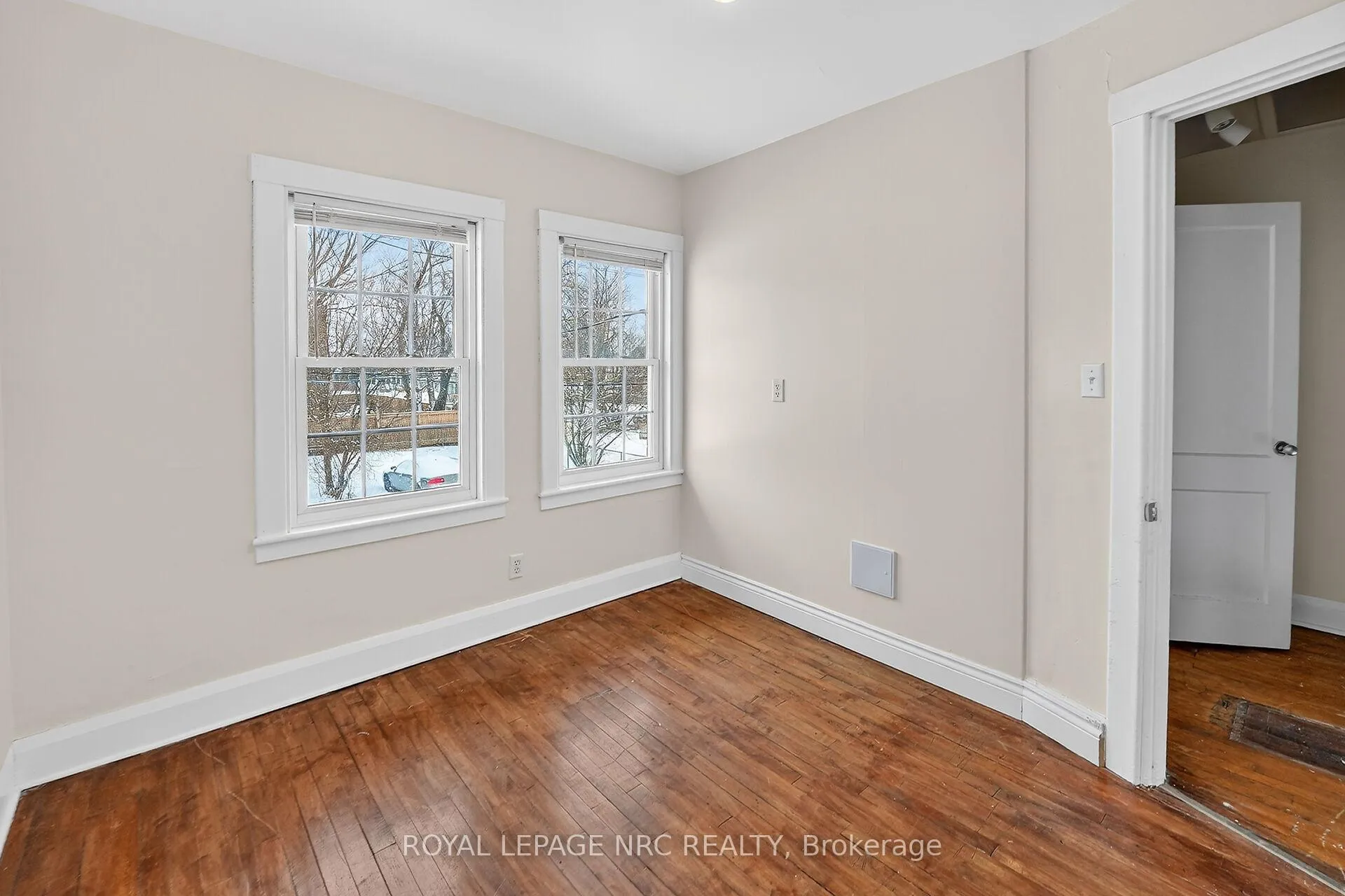 Photo 13 of 221 Lincoln Street, Welland, Lincoln/Crowland — HOMEH